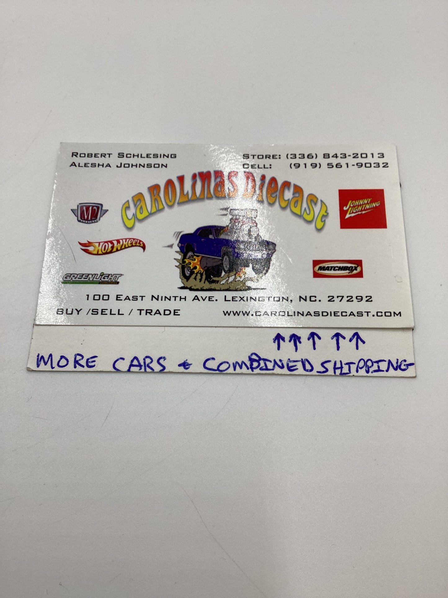 Johnny Lightning Classic Gold Collection Collector #9 1960’s Volkswagen Bus Red/Blue White Lightning Chase