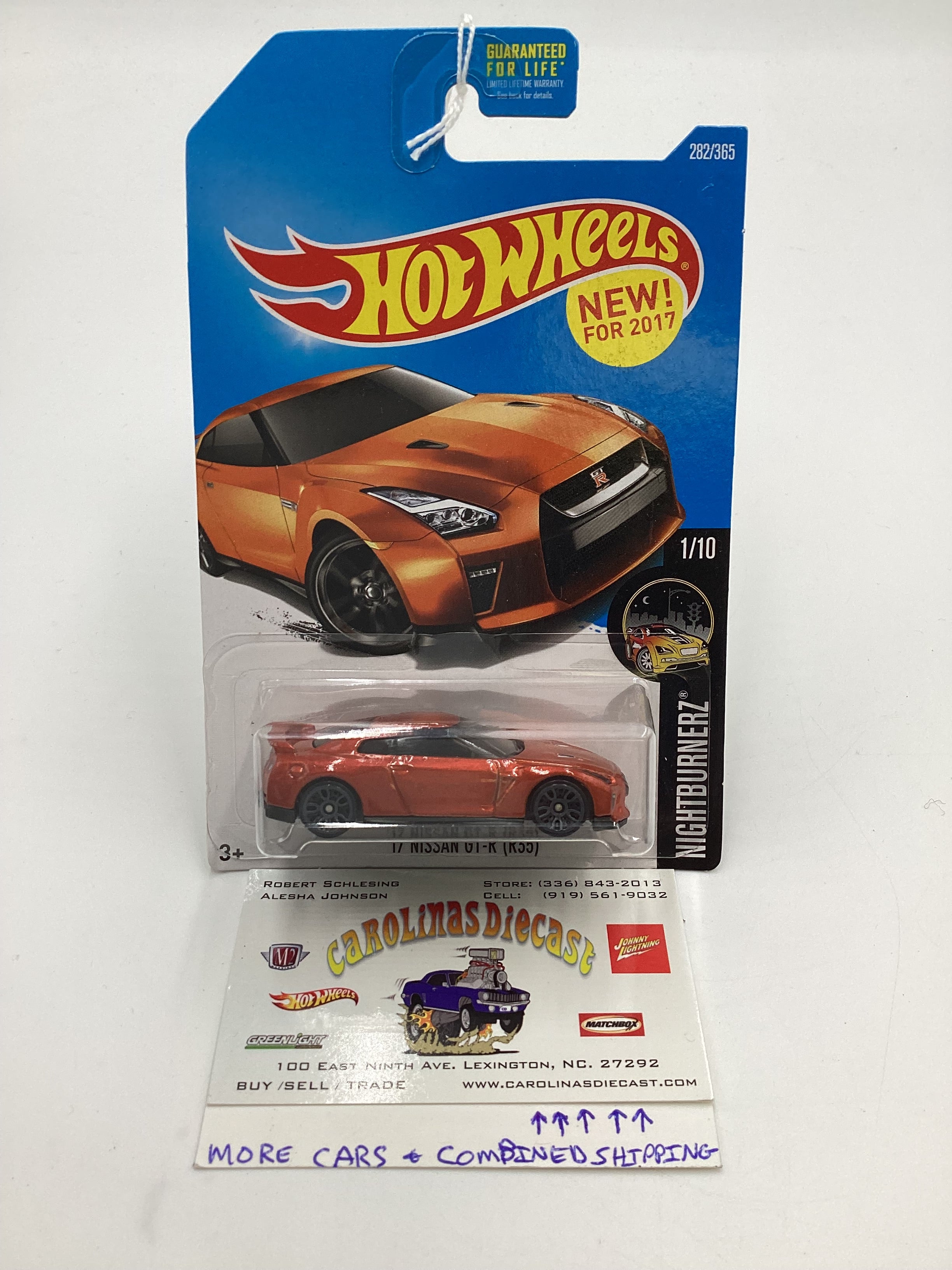 Store Hot Wheels Nightburnerz '17 Nissan GT-R (R35)