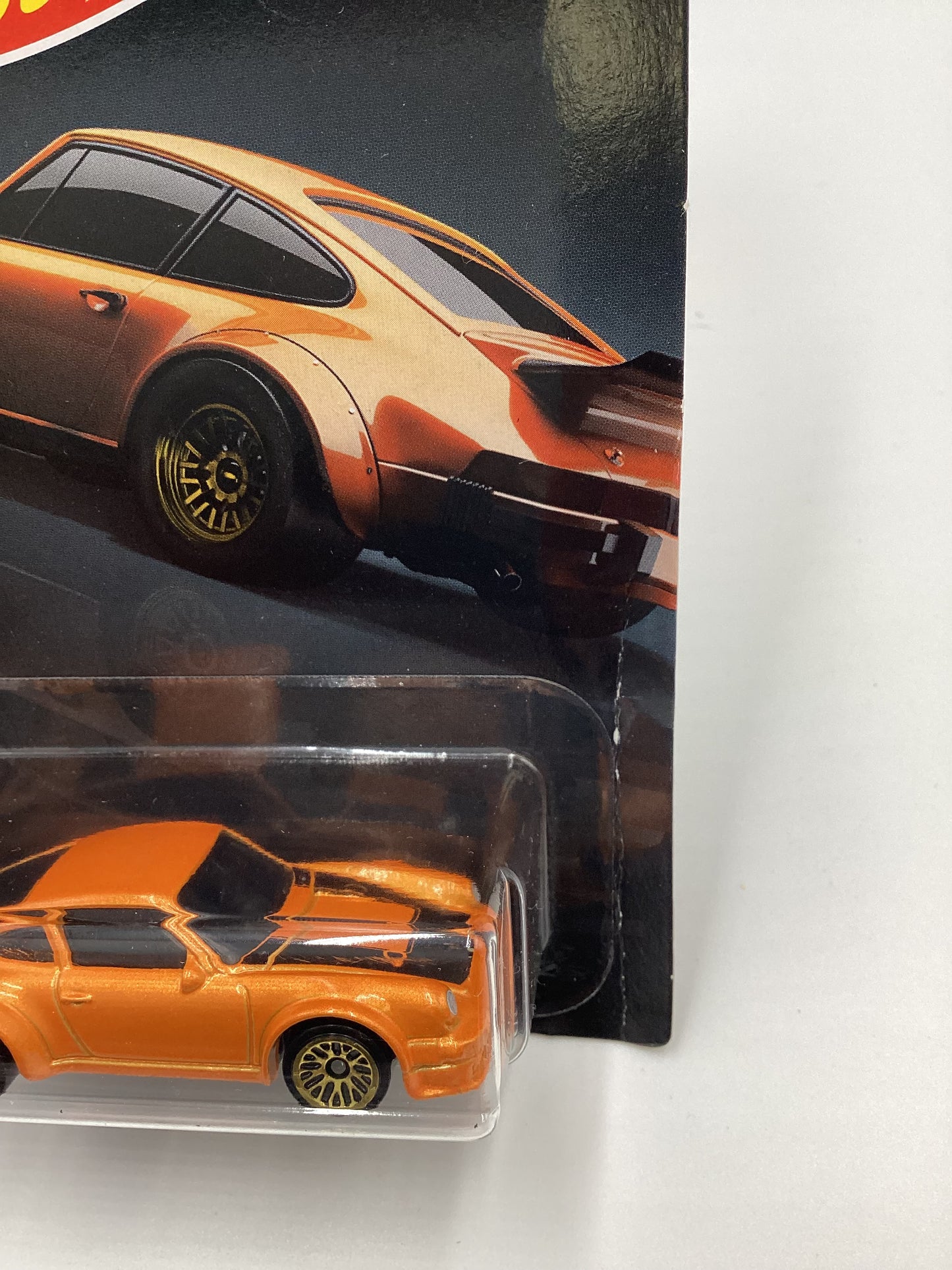 2019 Hot Wheels Exotics Series #5 Porsche 934 Turbo RSR *Bad Card* 156H