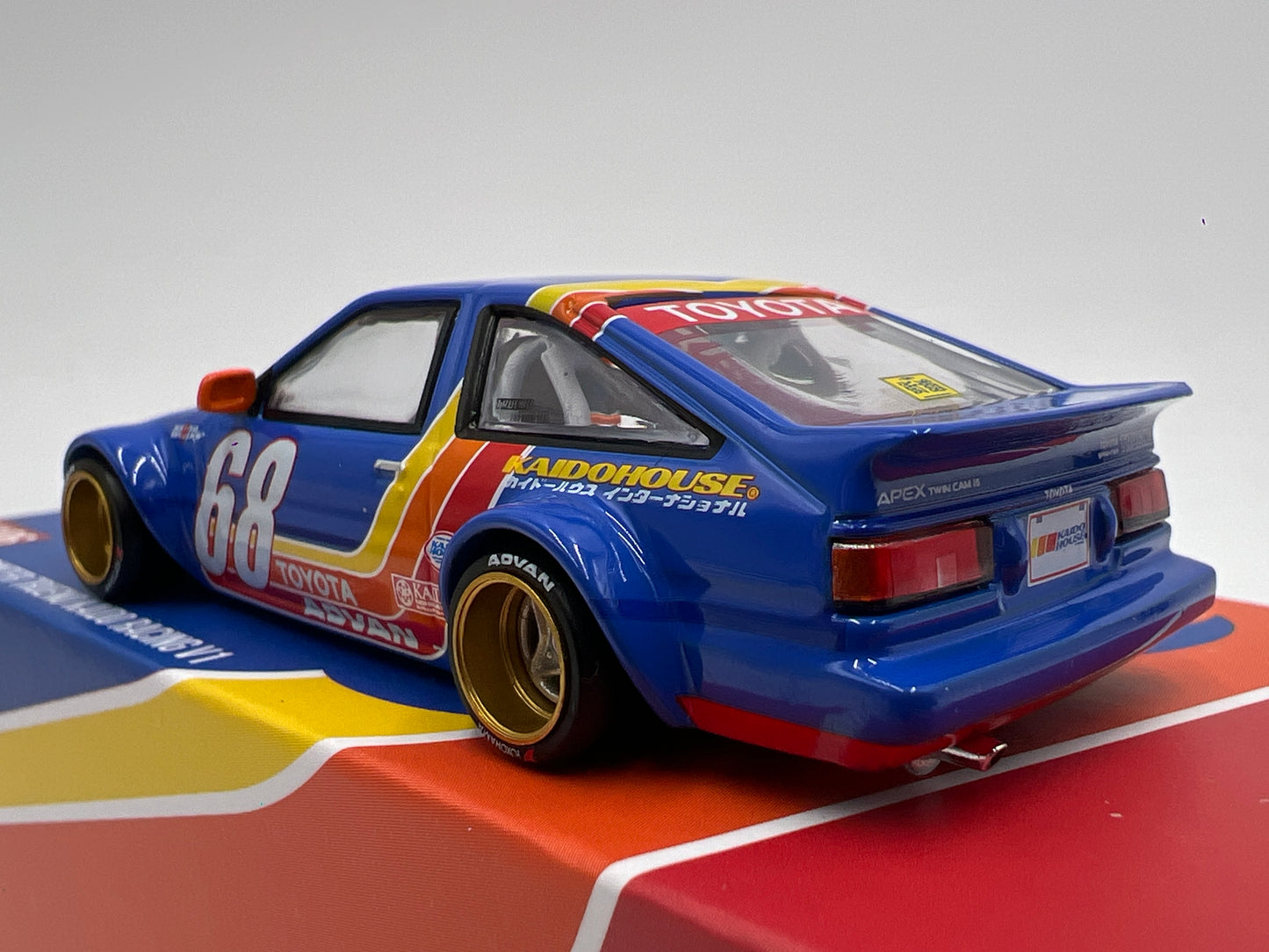 Mini GT Kaido House #196 Toyota AE86 Sprinter Trueno Kaido Racing V1 Blue