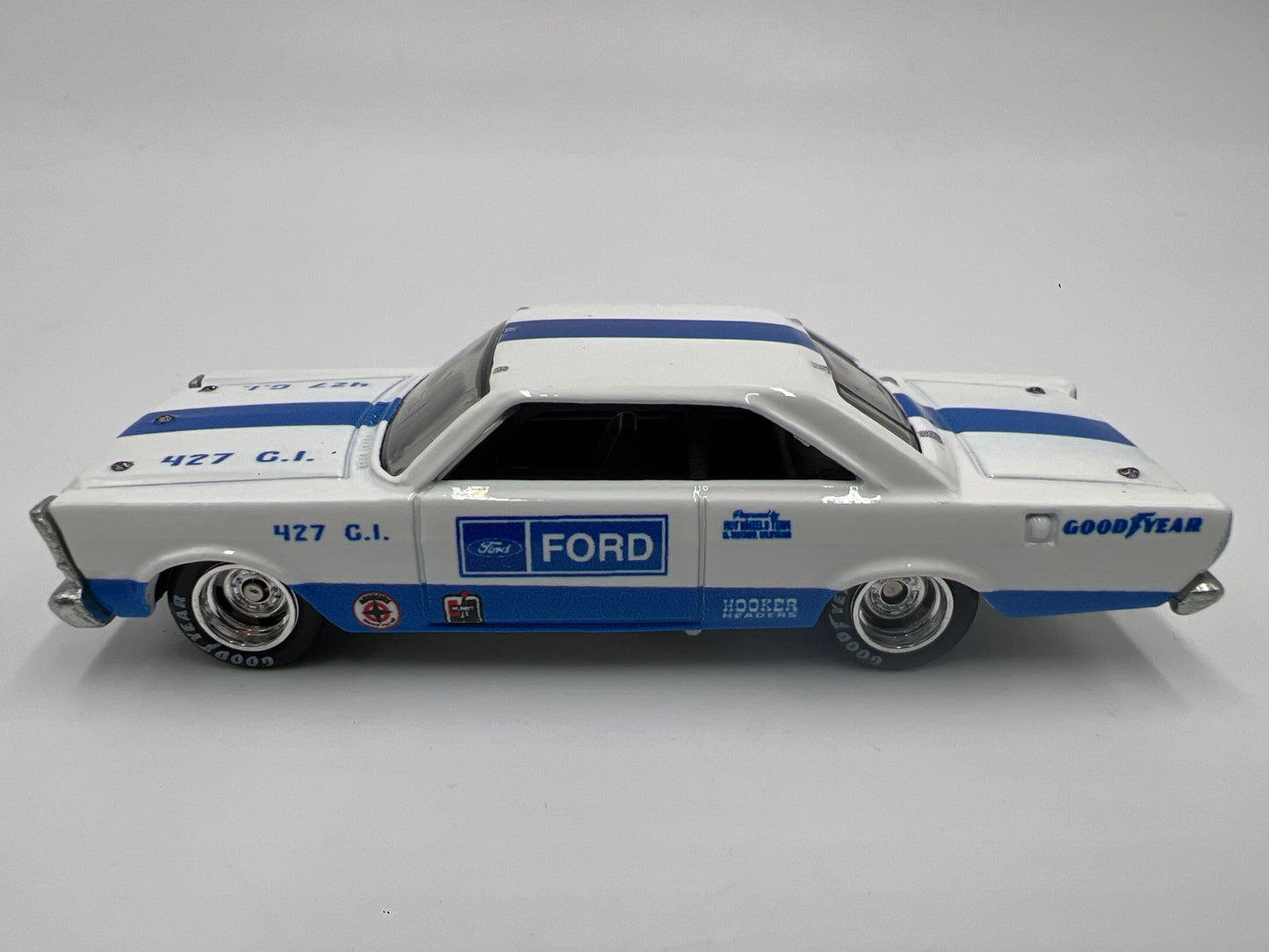 Hot Wheels 1/64 Premium Team Transport #38 65 Ford Galaxie & Ford C-800 Loose