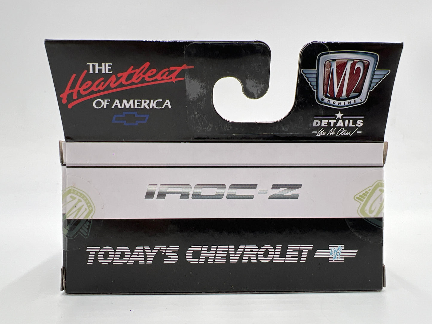 M2 Machines Detroit Muscle 1985 Chevrolet Camaro IROC-Z White R62