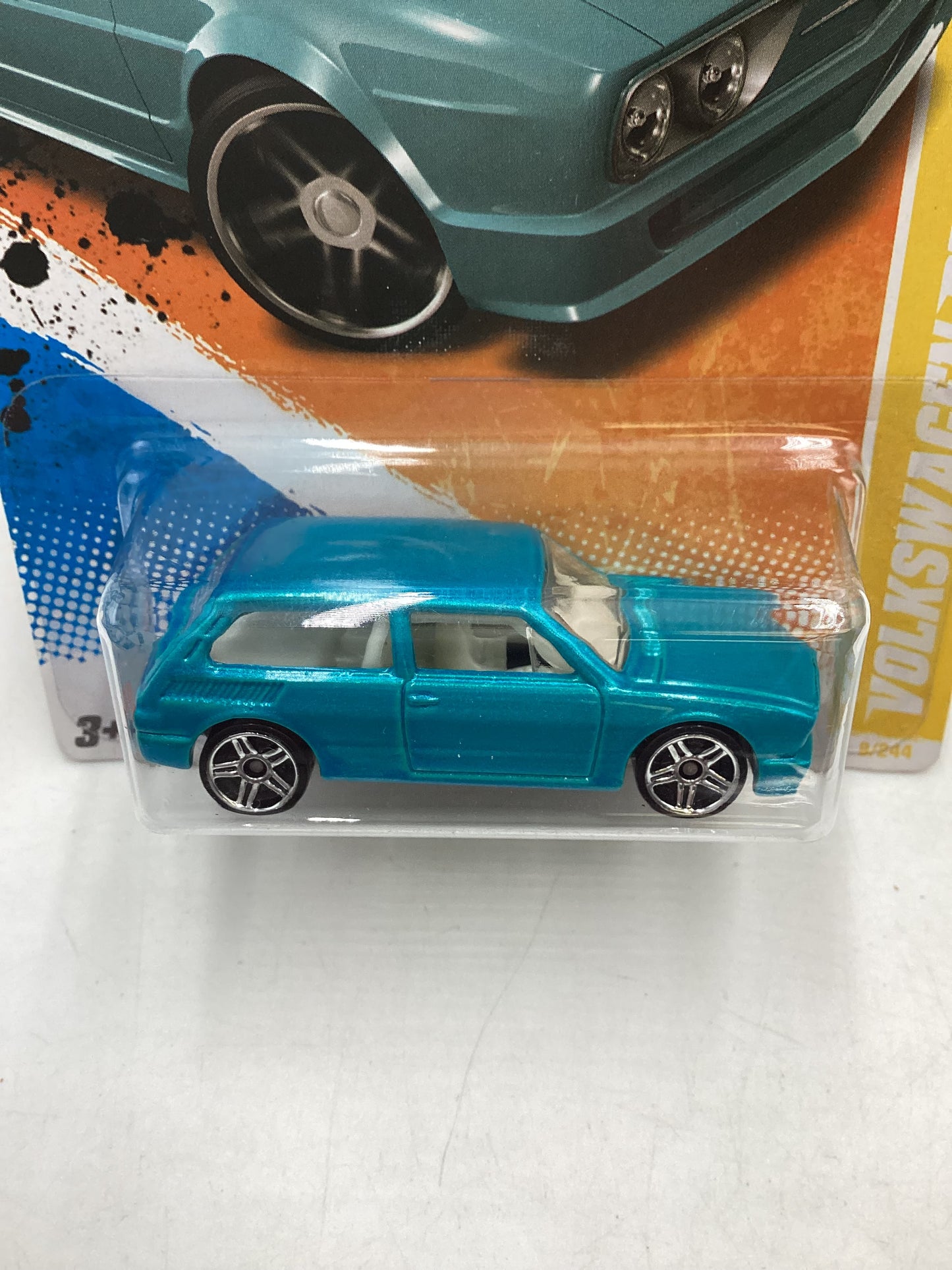 2011 Hot Wheels #8 Blue Volkswagen Brasilia