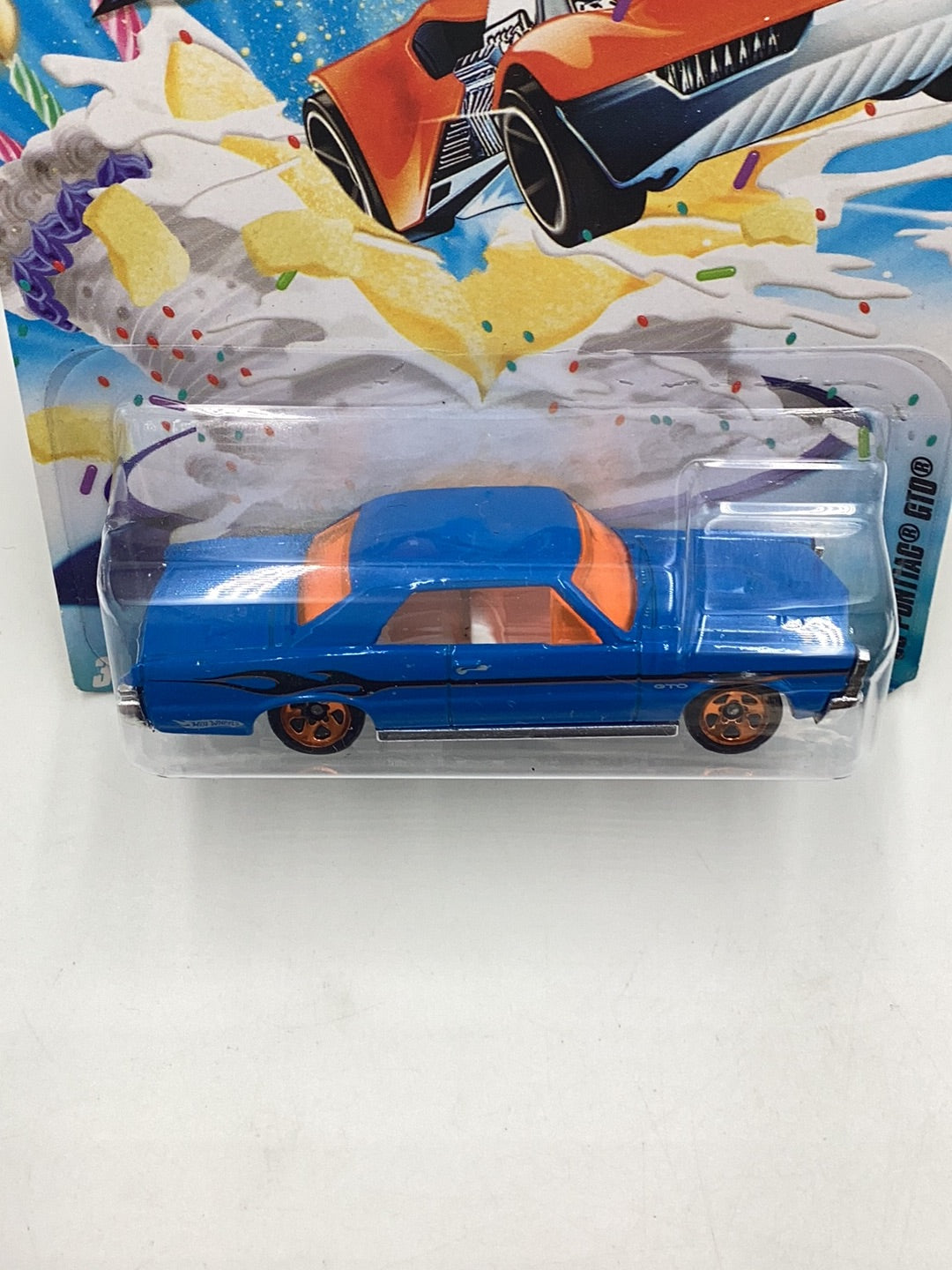 Hot Wheels Happy Birthday 65 Pontiac GTO