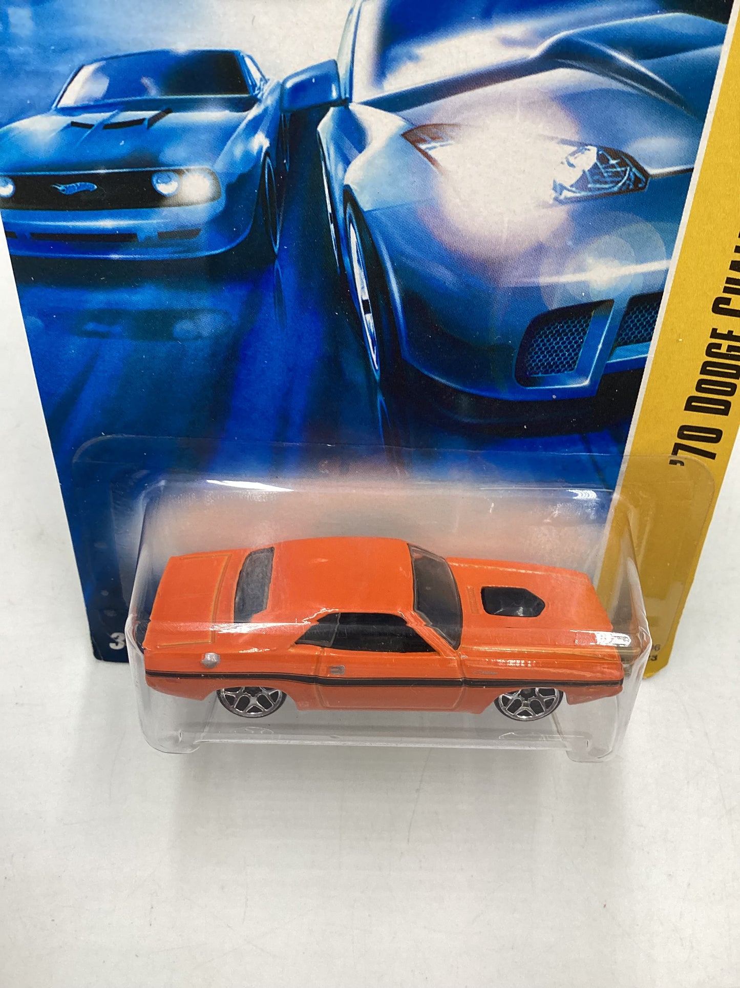 2007 Hot Wheels #029 Orange 70 Dodge Challenger Hemi 42D