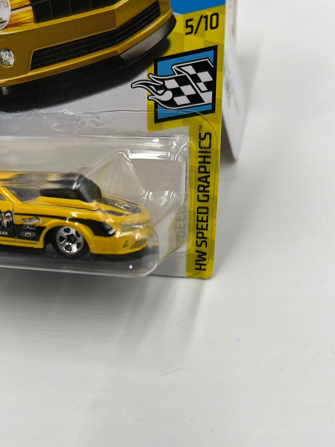 2018 Hot Wheels  #105 10 Pro Stock Camaro Mooneyes Yellow 16E