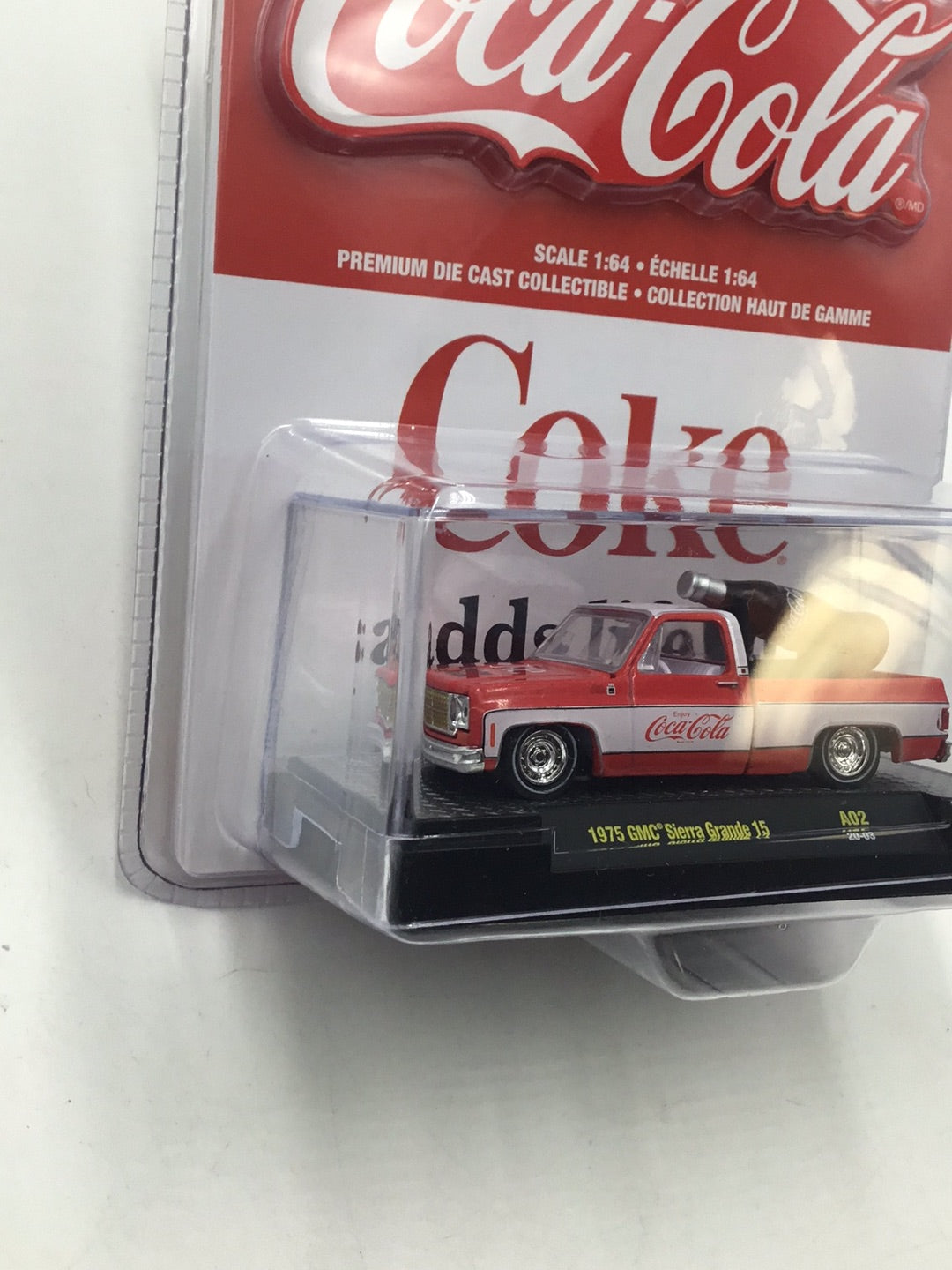 M2 Machines Coca Cola 1975 GMC Sierra Grande 15  A02