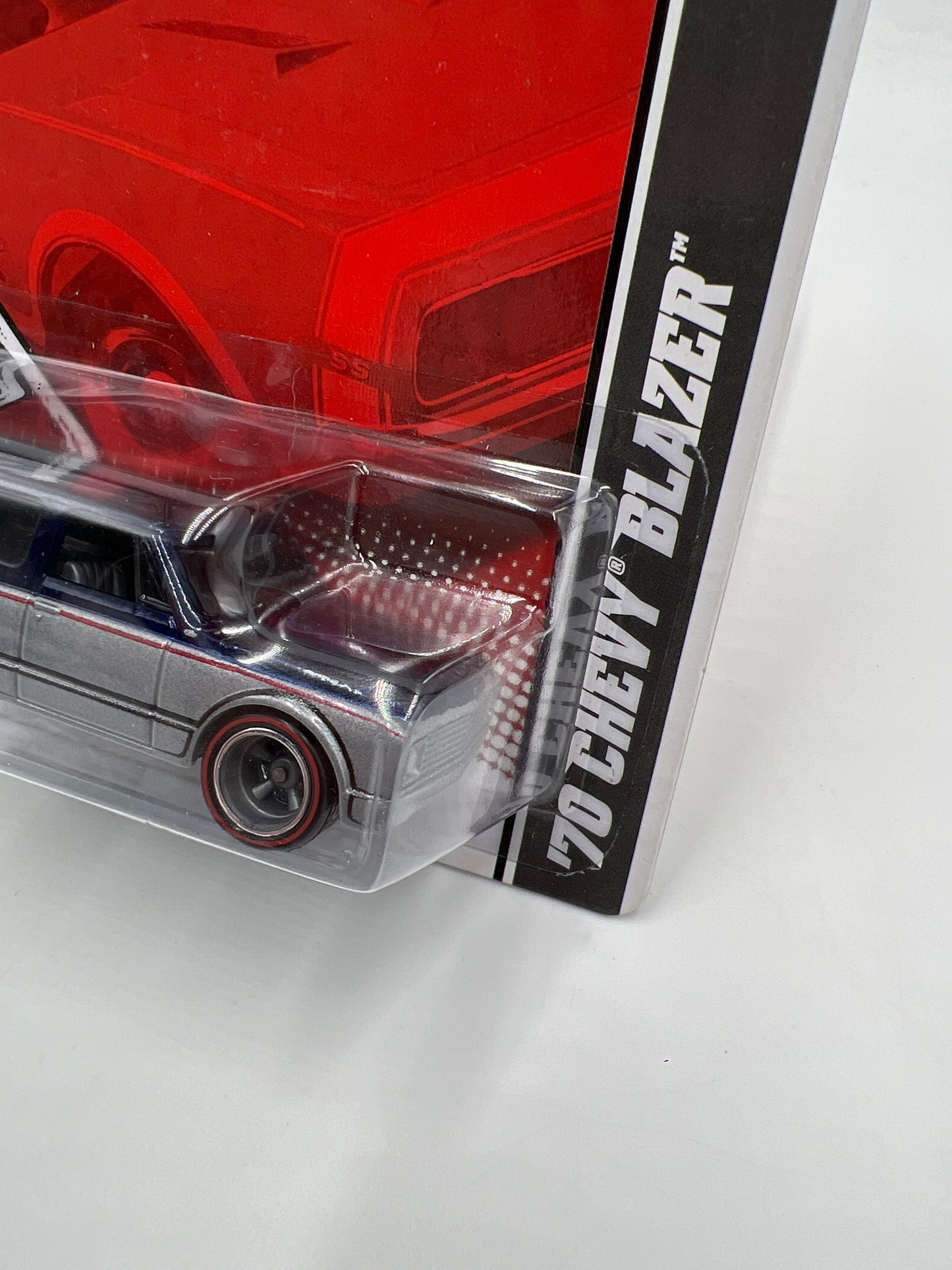 Hot Wheels Premium Garage GM Series #5 70 Chevy Blazer Silver/Blue W/Protector