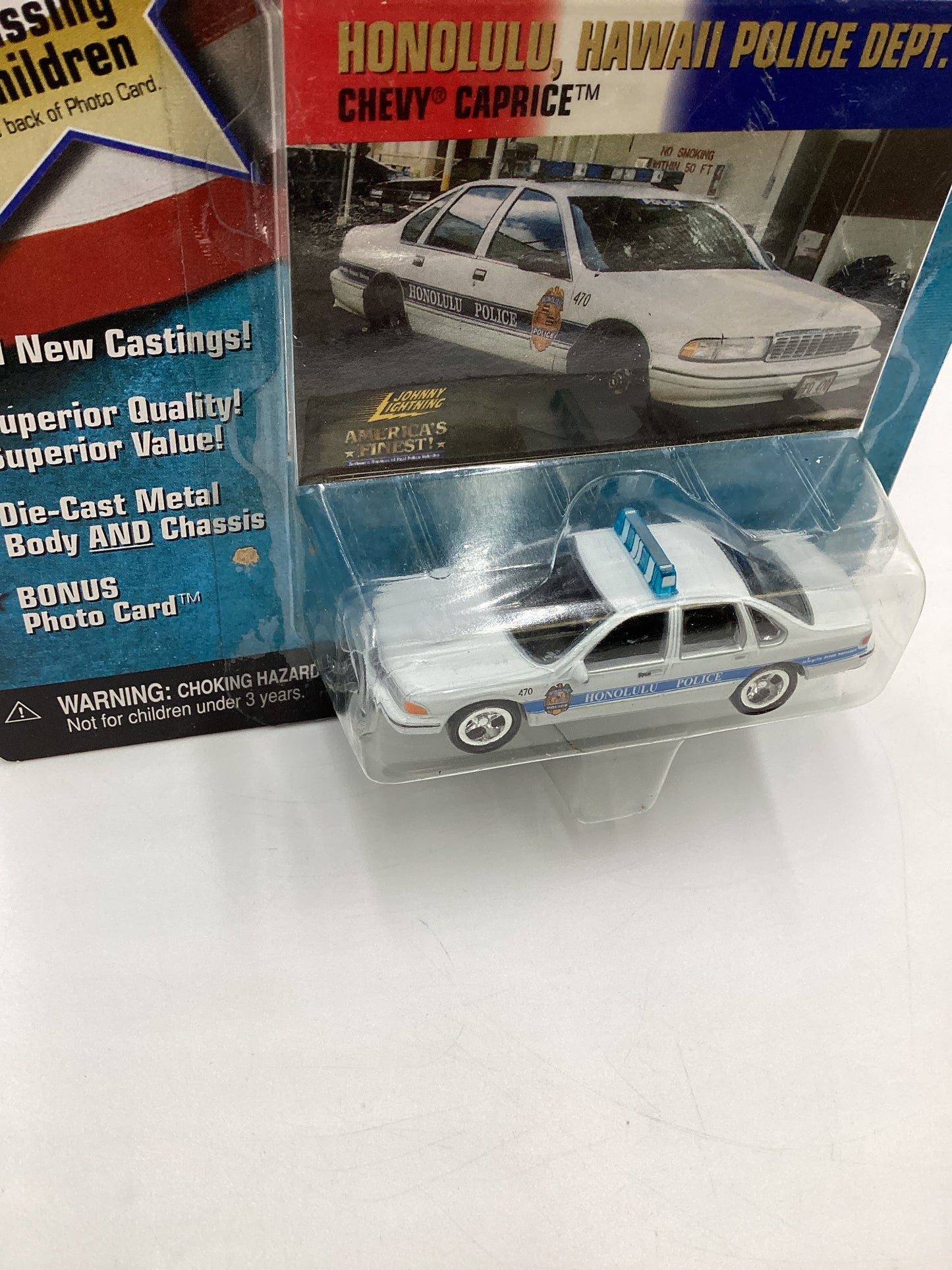 JOHNNY LIGHTNING Americas Finest Honolulu Police Dept Chevy Caprice White