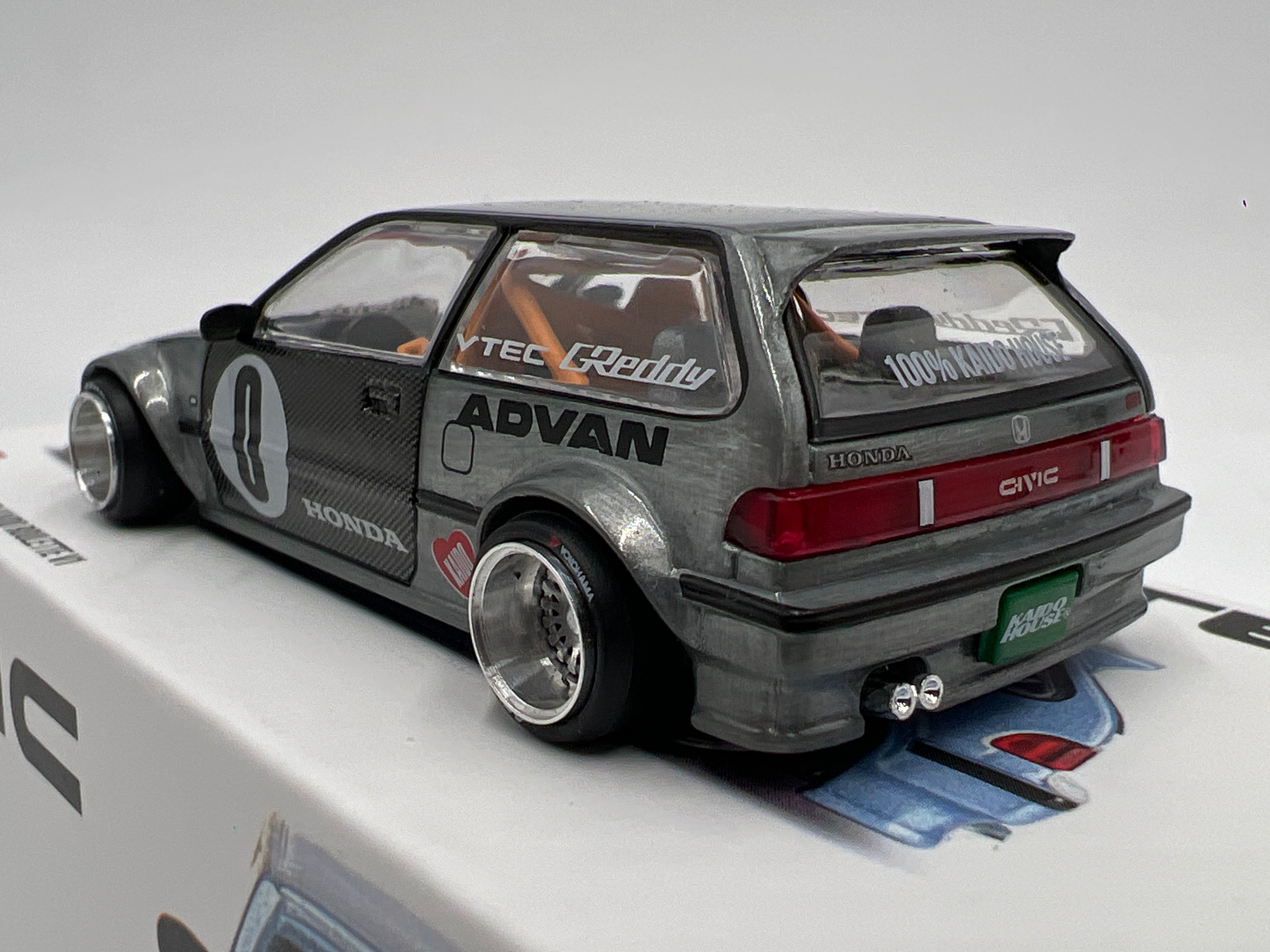 Mini GT Kaido House #179 CHASE Honda Civic EF Kaido Roulette V1