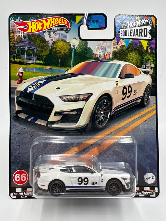 Hot Wheels Premium Boulevard #66 20 Ford Shelby GT500 White 261B