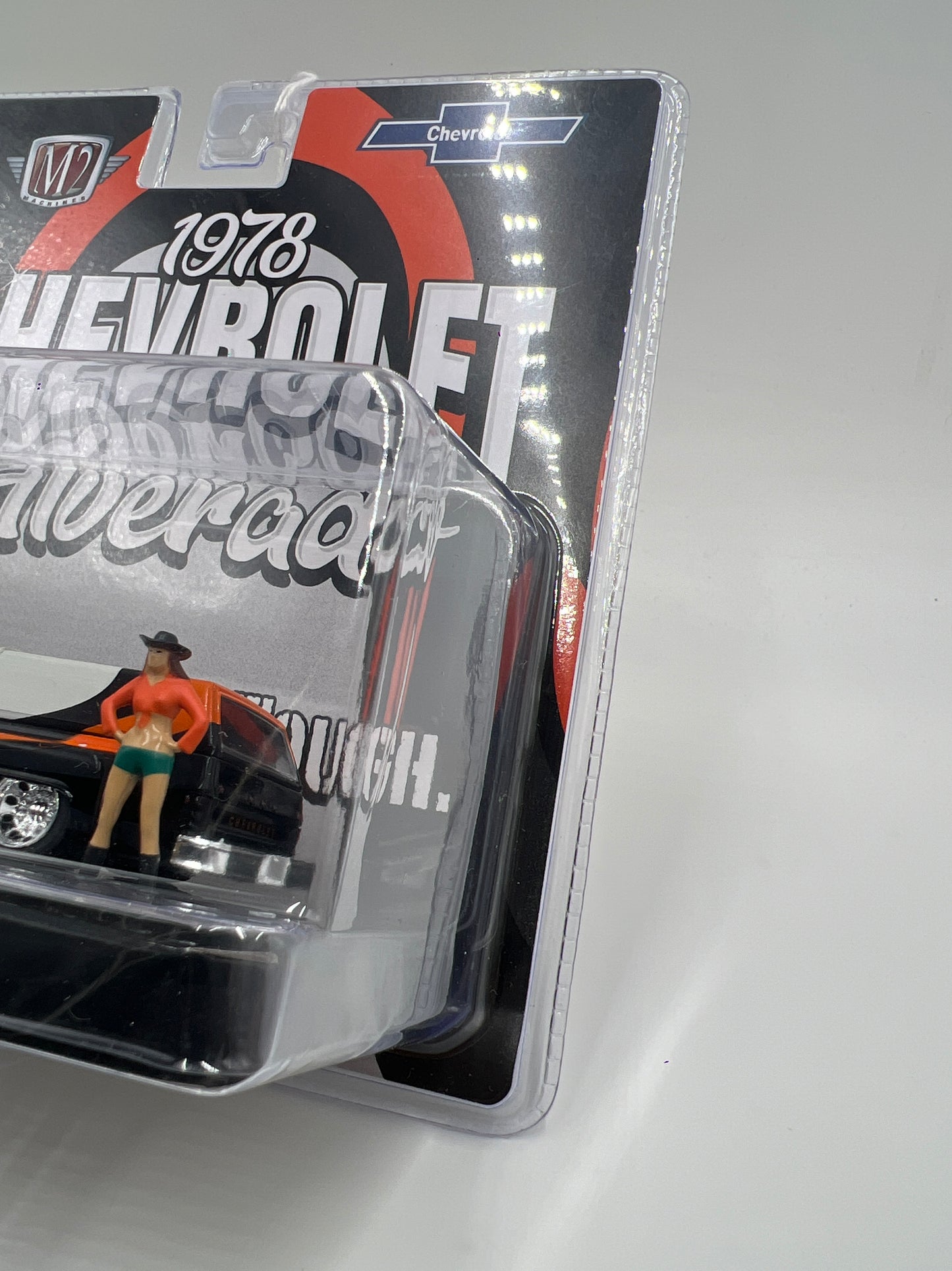 2025 M2 Machines Diorama 1978 Chevrolet Silverado Super 30 R13 195F