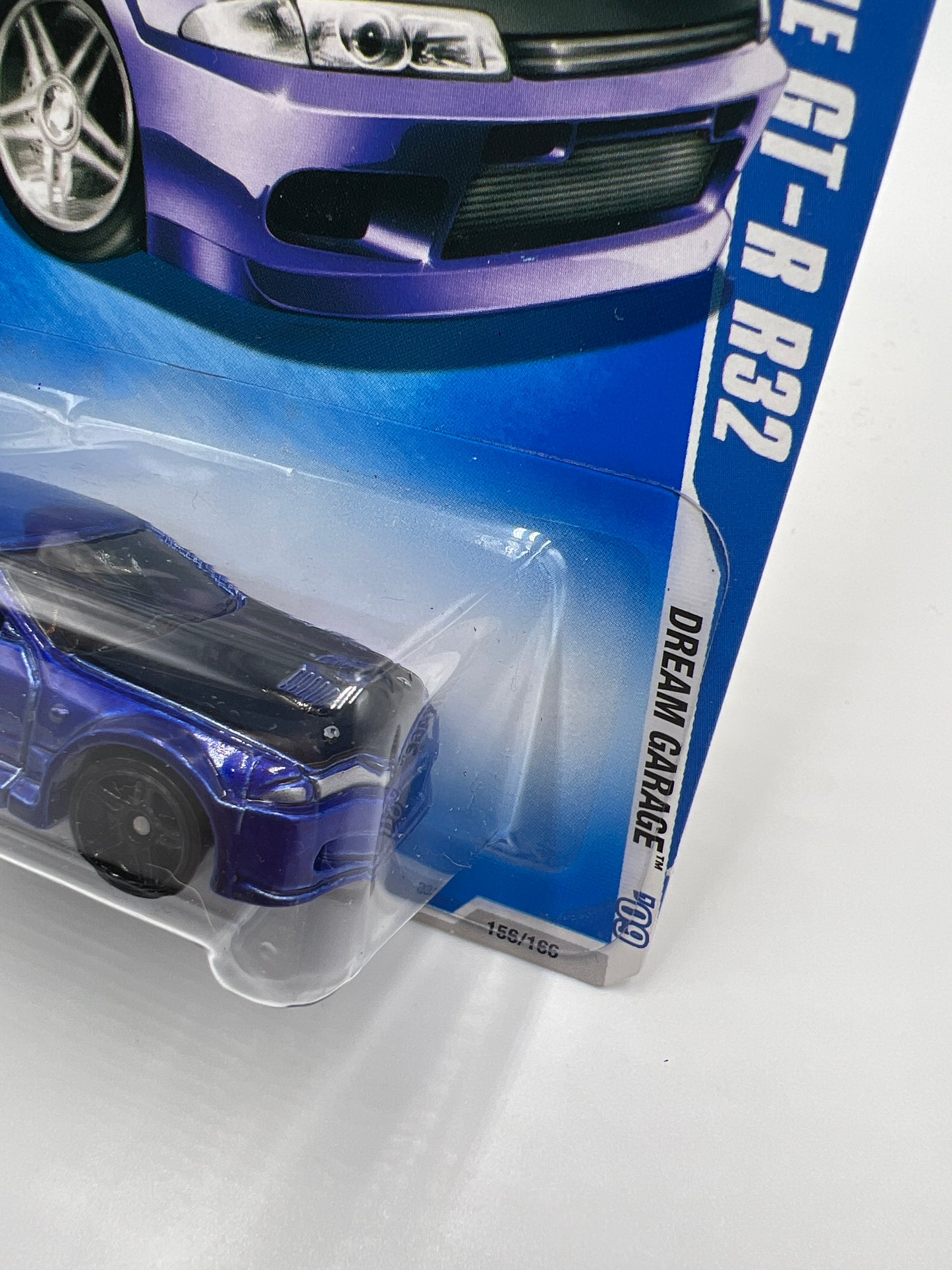 2009 Hot Wheels Dream Garage #156 Nissan Skyline GT-R R32 Dark Blue W/Protector