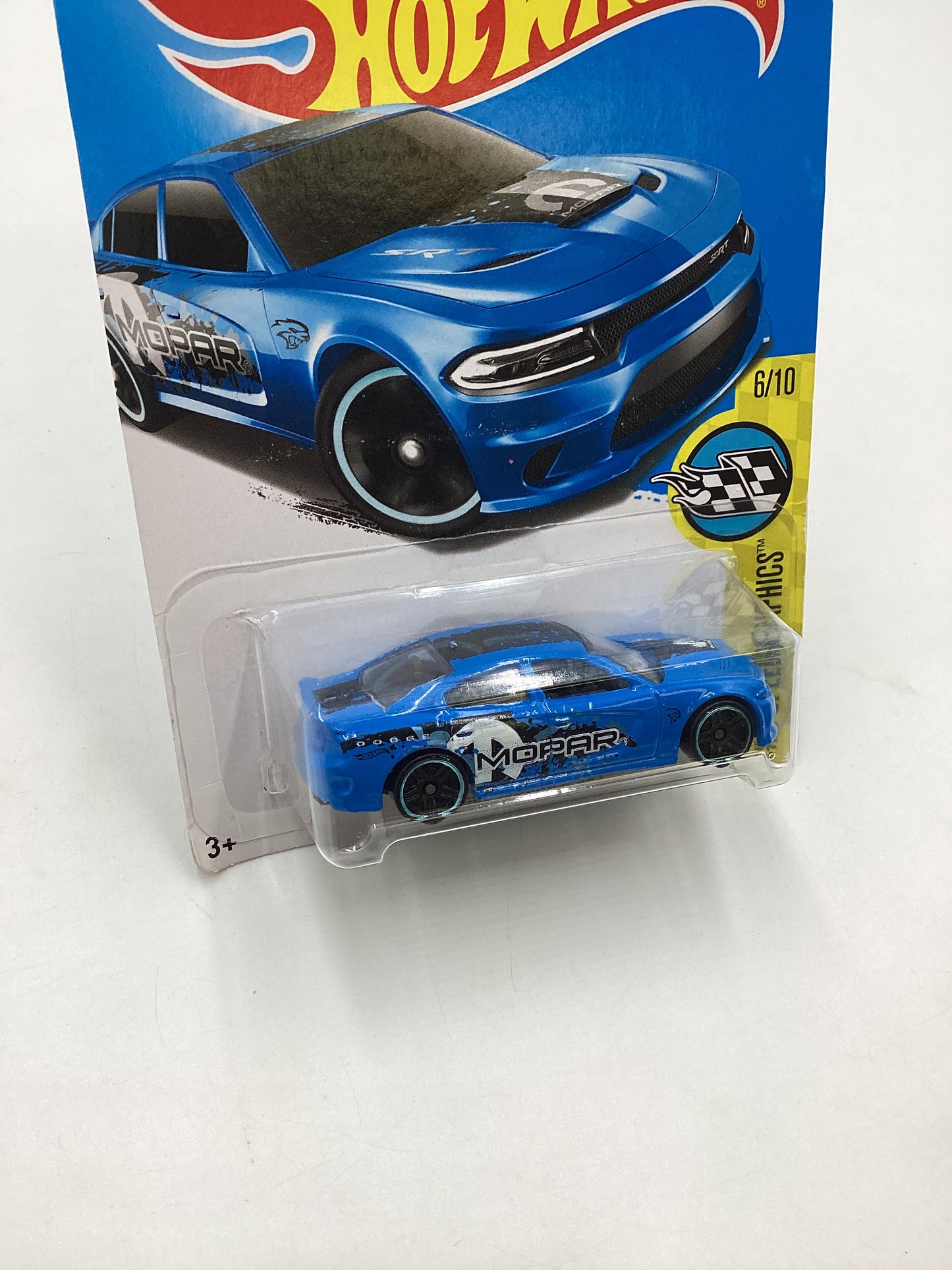 2015 Hot Wheels #9  Speed Graphics 15 Dodge Charger SRT 39H