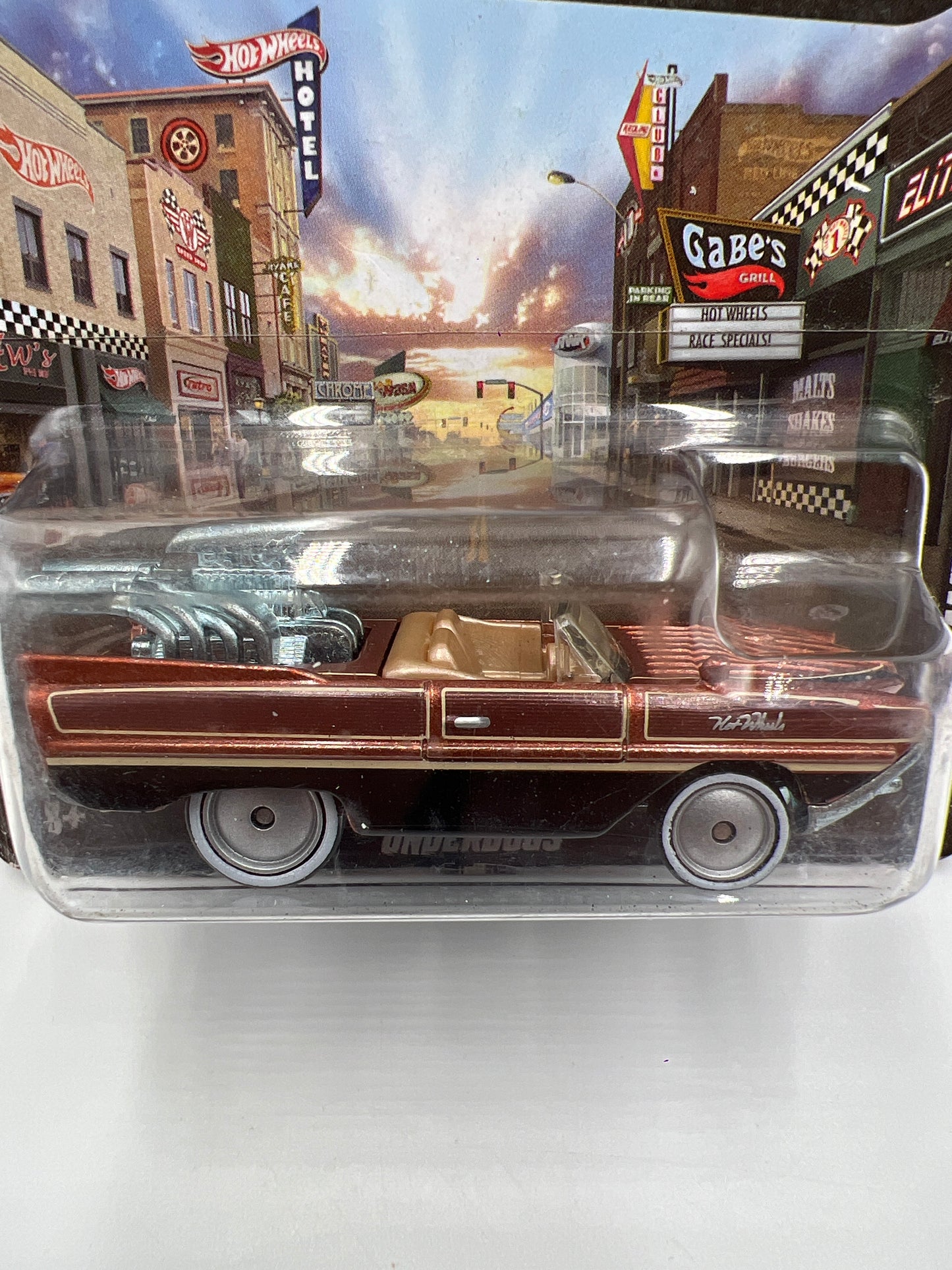 Hot Wheels Premium Boulevard Underdogs Amphicar Brown Bad Card 235Q
