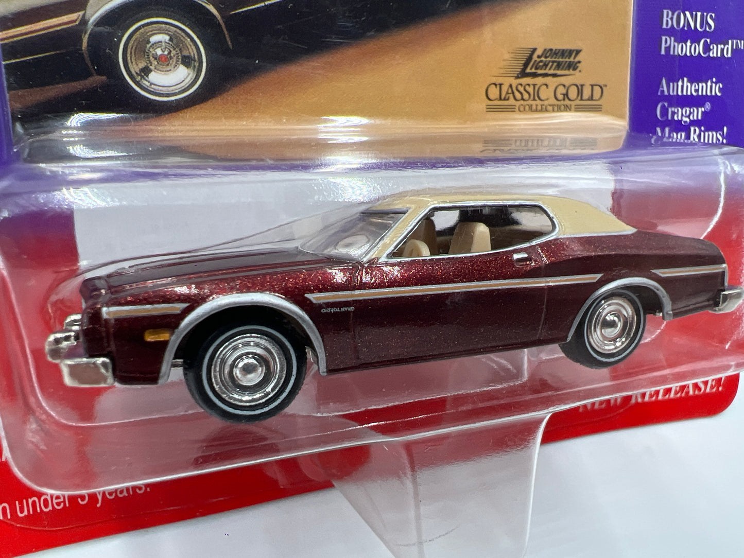 Johnny Lightning Classic Gold Collection 1974 Ford Torino Brown 219C