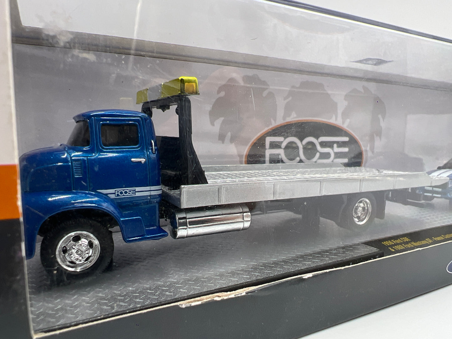 M2 Machines Auto Haulers Walmart Exclusive 1956 Ford COE & 1988 Ford Mustang GT Foose Custom S40
