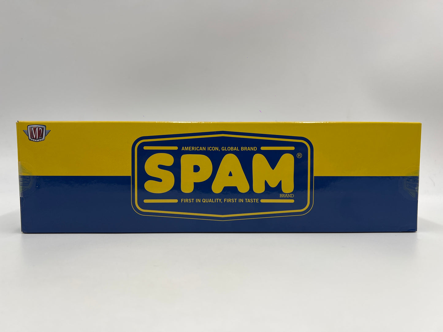 M2 Machines Auto Haulers CHASE Spam 1968 Chevrolet C60 Truck & 1979 Chevrolet Silverado Stepside R55