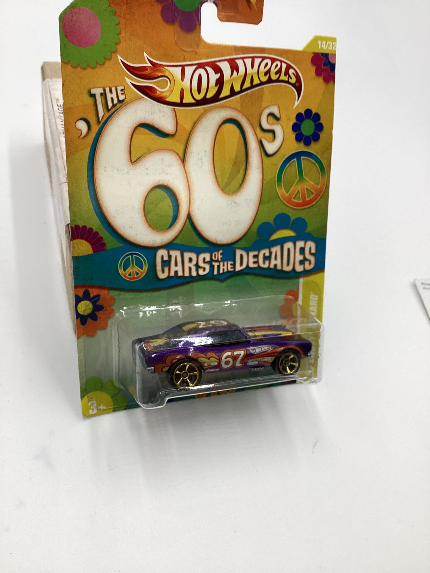 2011 Hot wheels The 60’s Cars of the Decade #14 67 Chevy Camaro Purple 157i