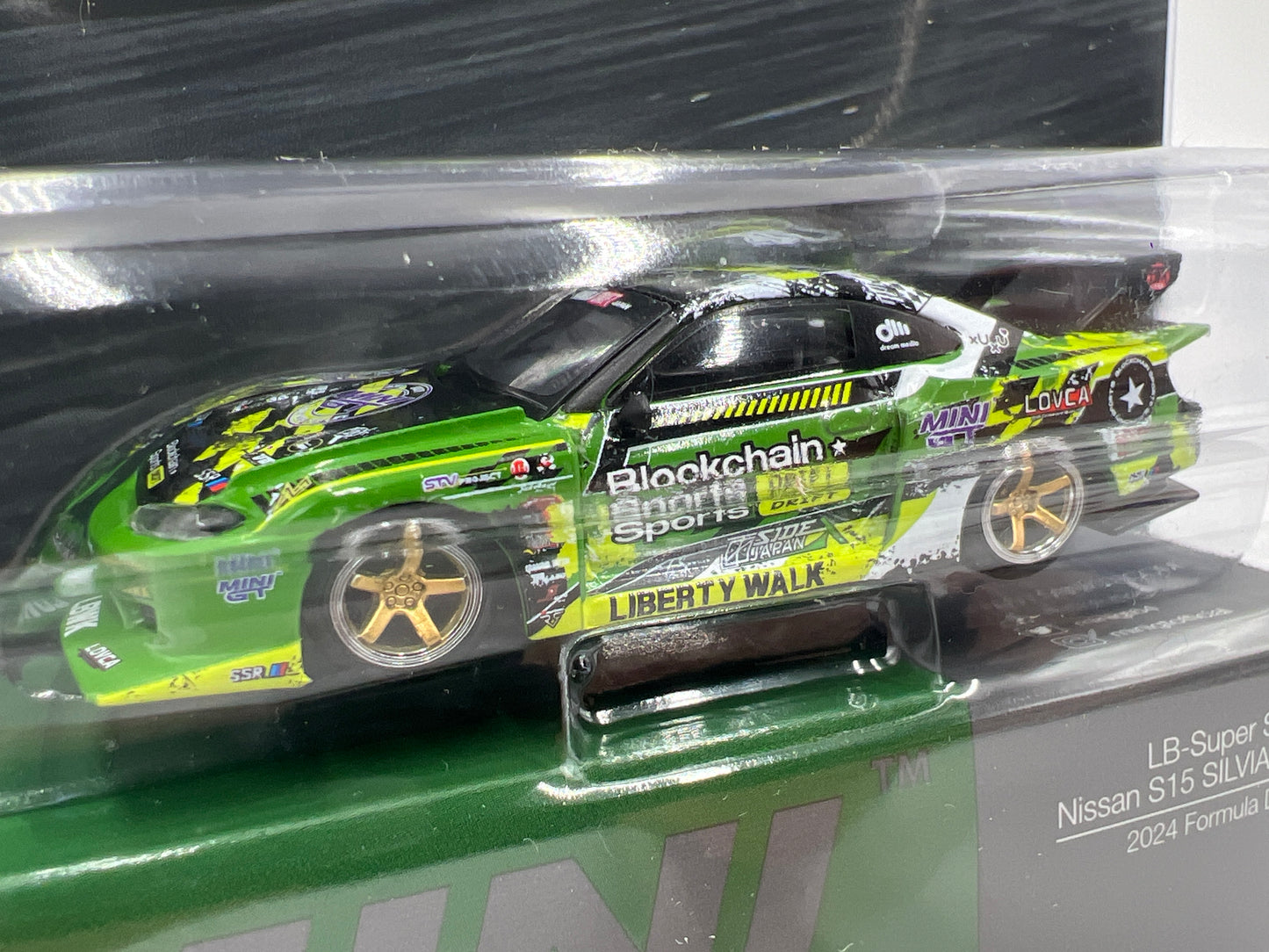 Mini GT #823 LB-Super Silhouette Nissan S15 Silvia #555 V2 2024 Formula Drift Japan