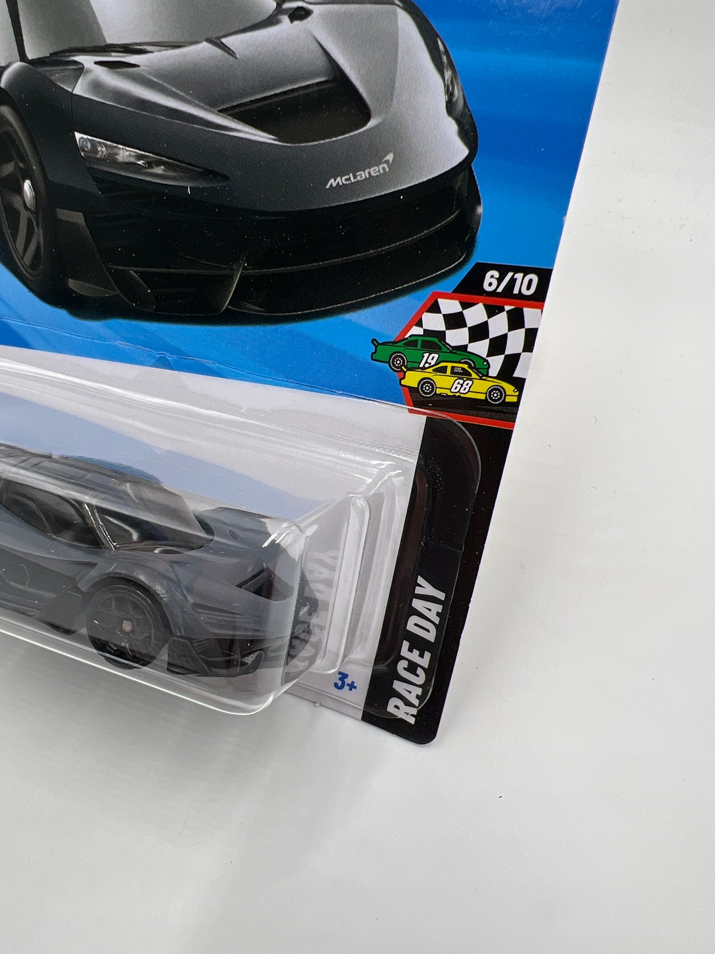 2025 Hot Wheels Q Case Race Day #142 McLaren W1 Gray 103G