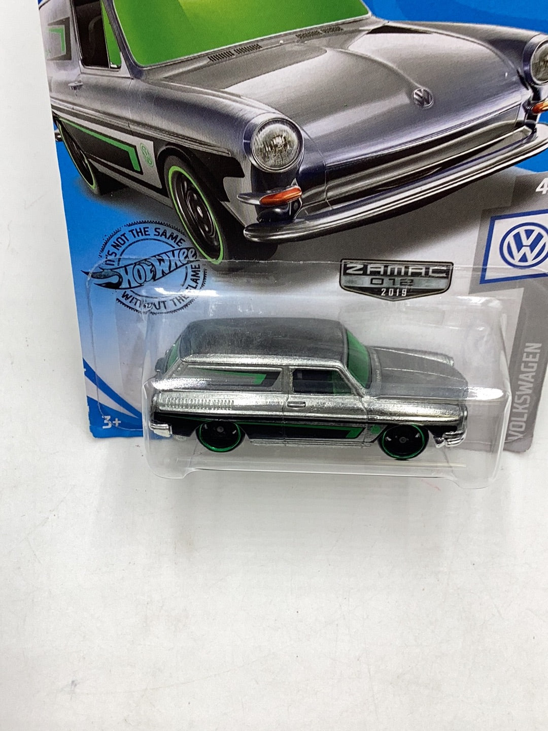 2019 Hot wheels Zamac 012 Custom 69 Volkswagen Squareback #137 148A