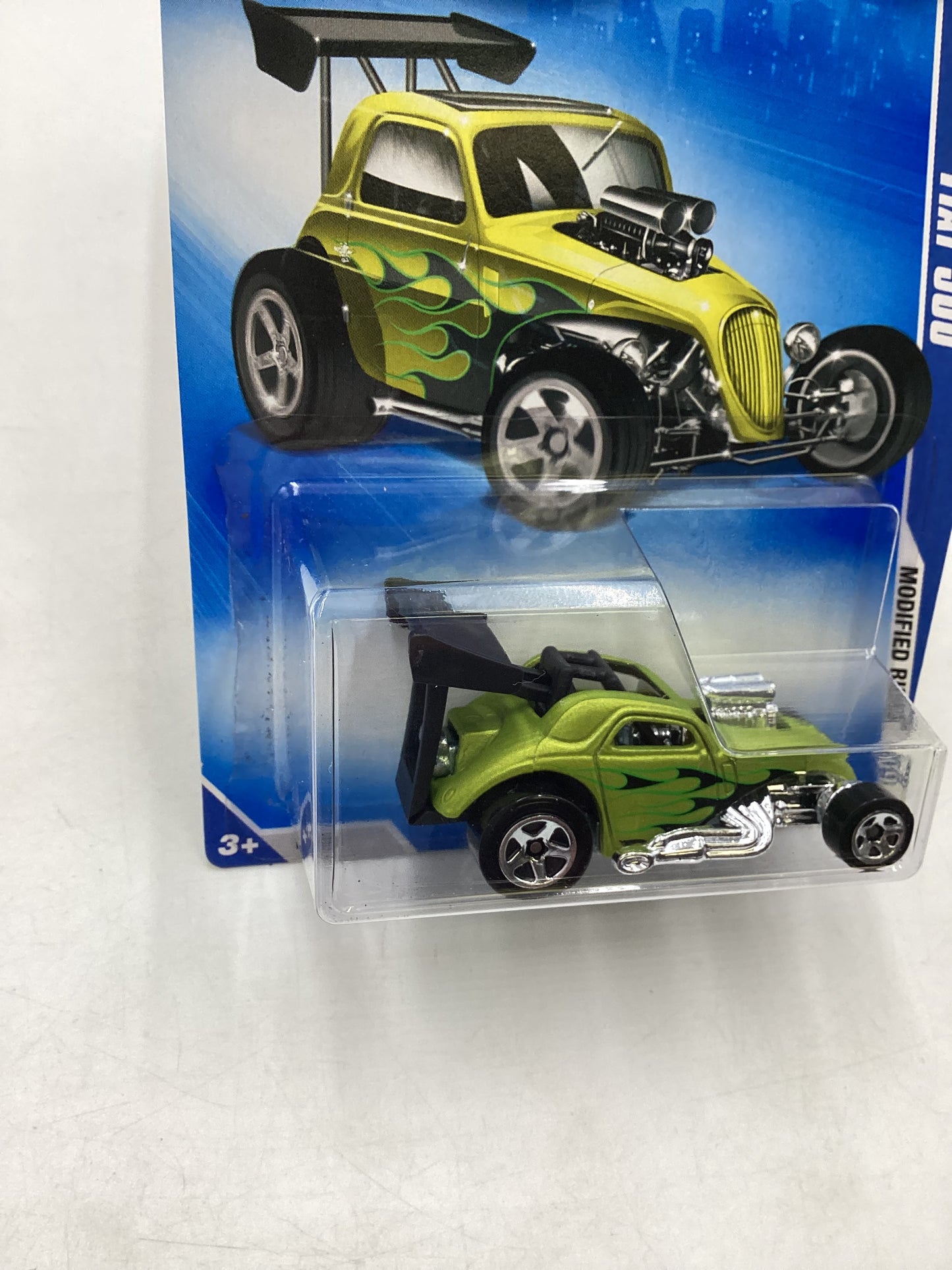 2009 Hot Wheels #163 Fiat 500 Green 64B