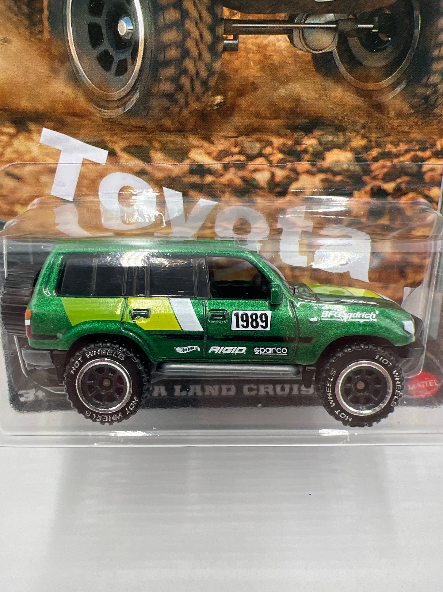 2025 Hot Wheels Silver Series Toyota Set #4 Toyota Land Cruiser 80 Green cracked blister 163D