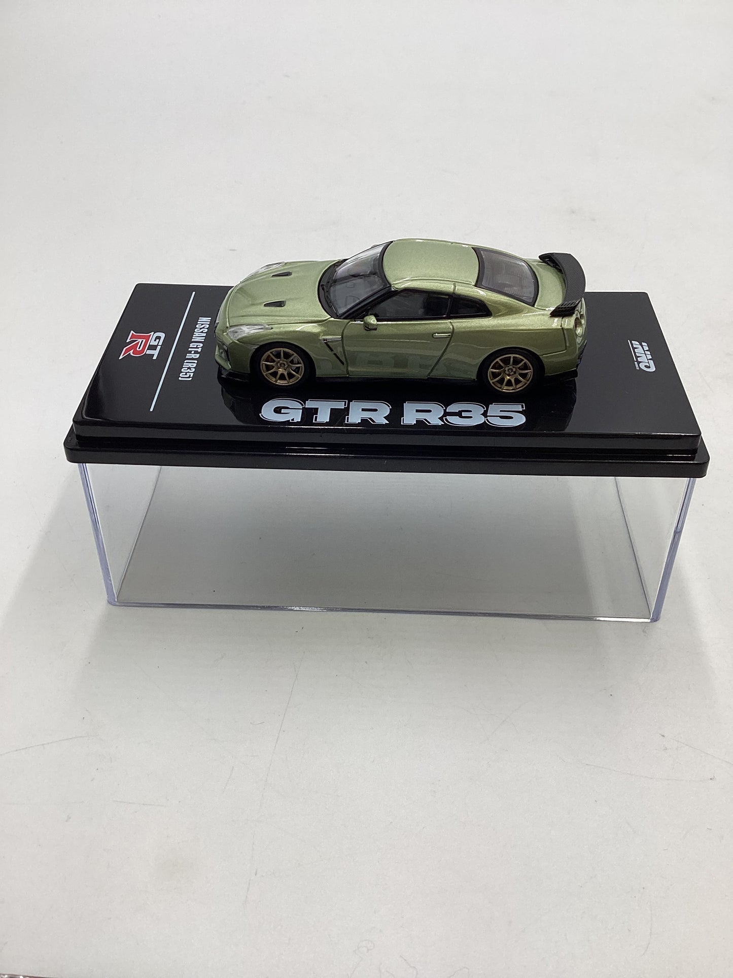 Inno64 Special Edition Nissan Skyline GT-R [R-35] Green