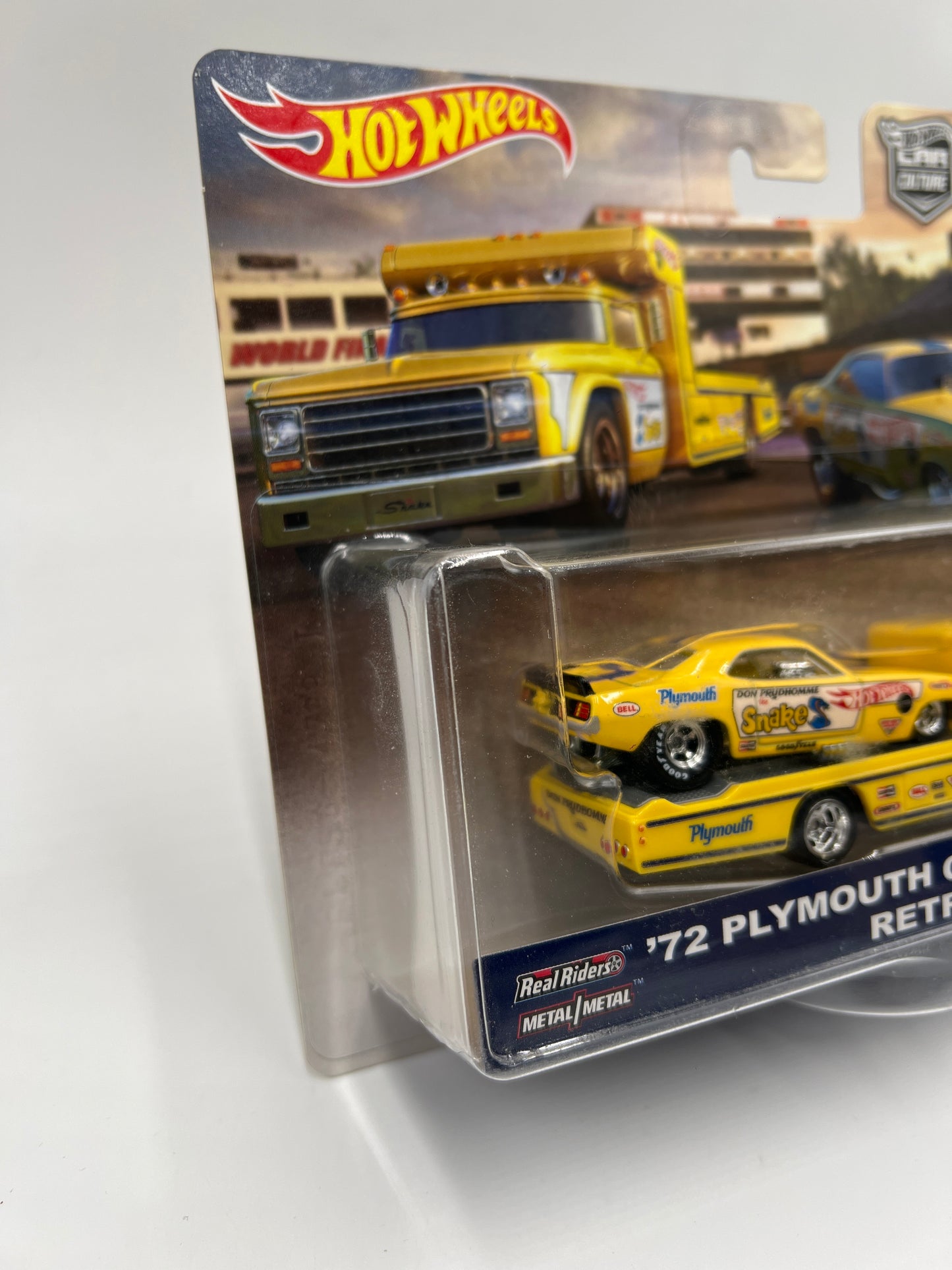 Hot Wheels Car Culture Team Transport #4 72 Plymouth Cuda Funny Car Snake & Retro Rig W/Protector Cracked Blister