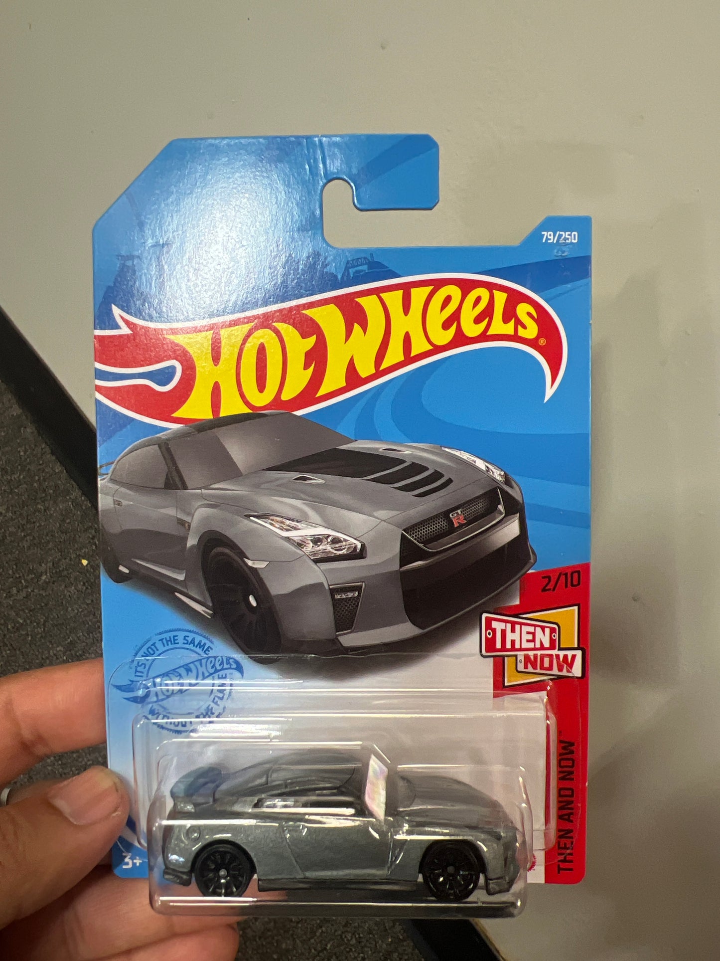 2021 hot wheels #79 17 Nissan GT-R (R35) see pics 82G