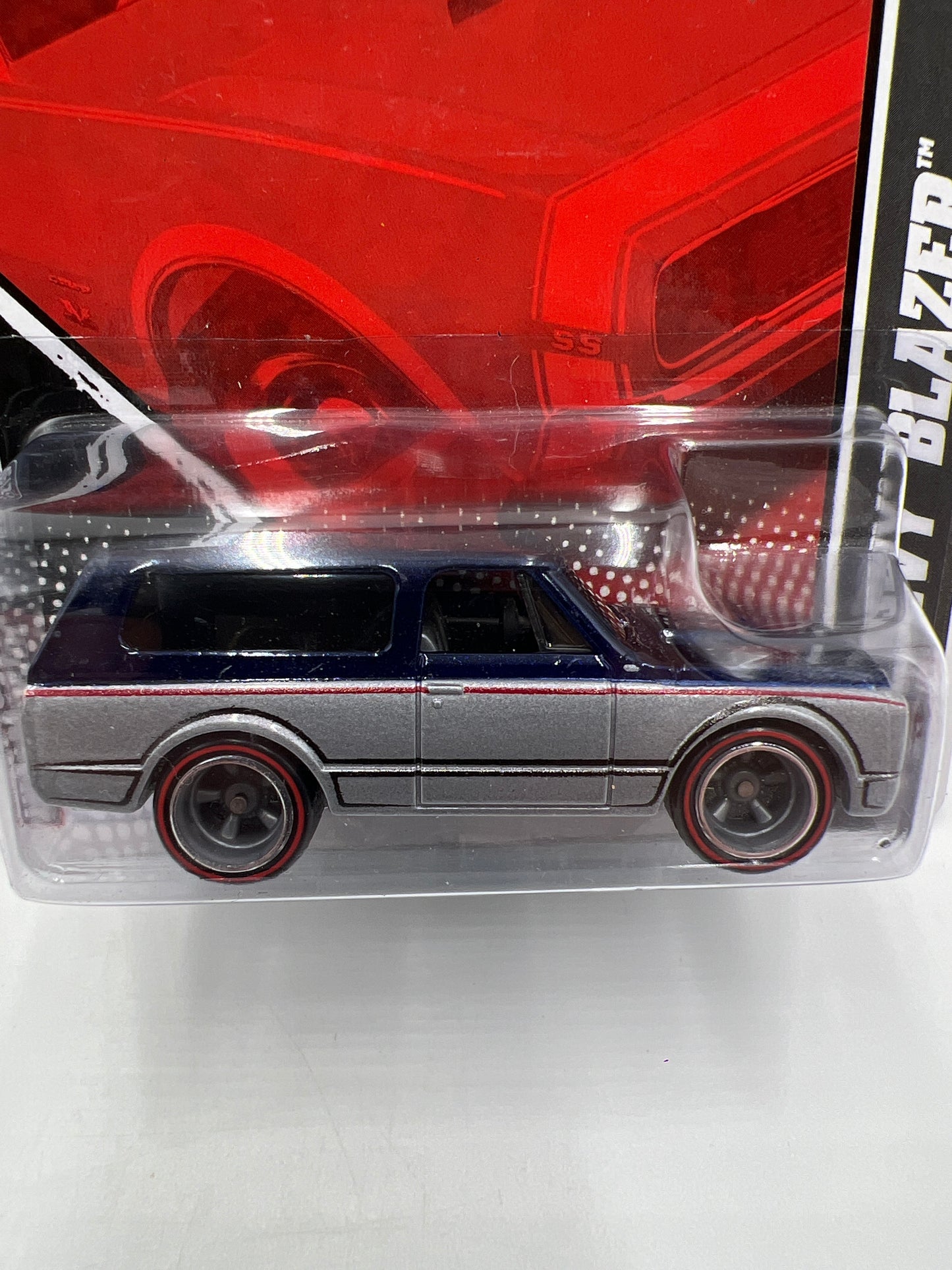 Hot Wheels Premium Garage GM Series #5 70 Chevy Blazer Silver/Blue W/Protector