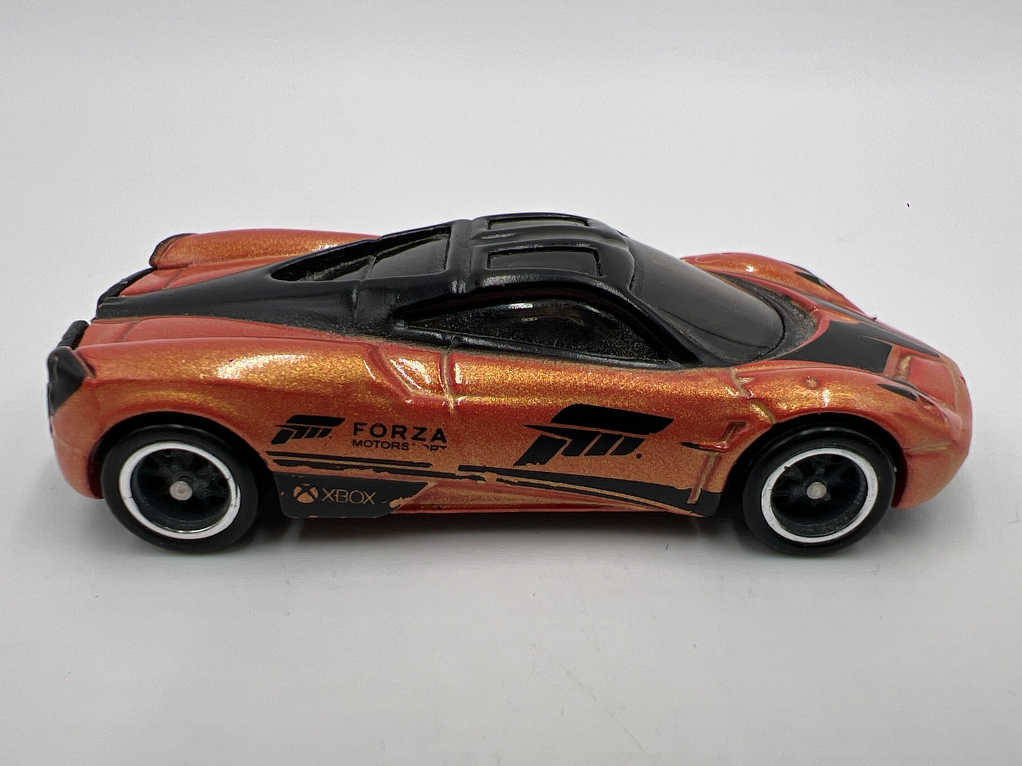 Hot Wheels Premium Forza Motorsports Pagani Huayra Orange Loose