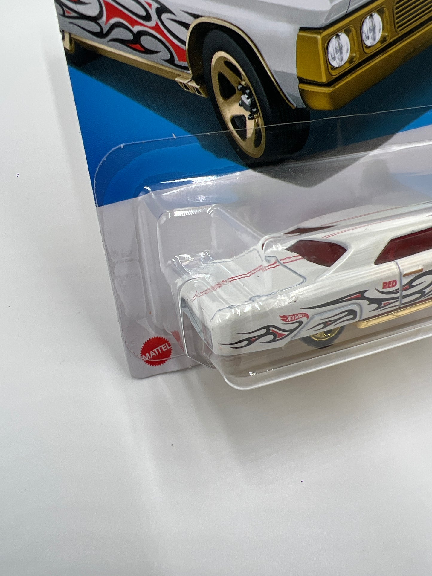 2024 Hot Wheels #113 Target Red Edition Layin Lowrider White 147F