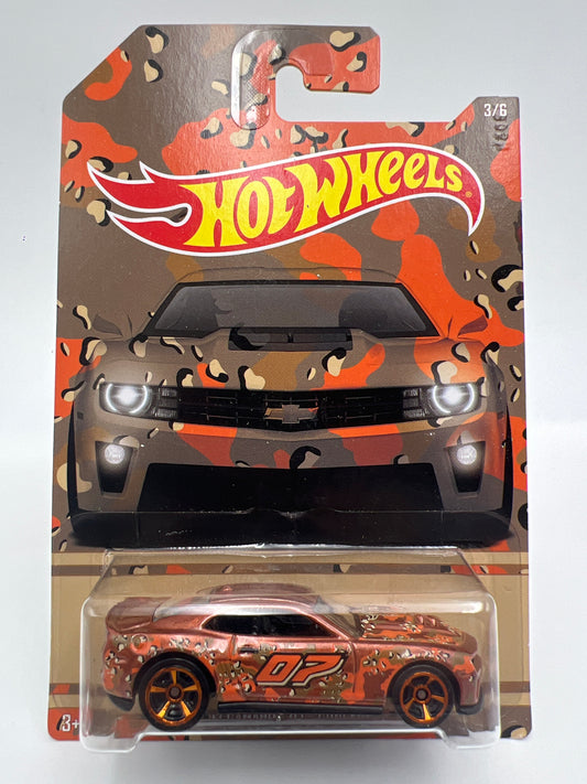 Hot Wheels Camouflage Series #3 12 Camaro ZL1 Concept 159A
