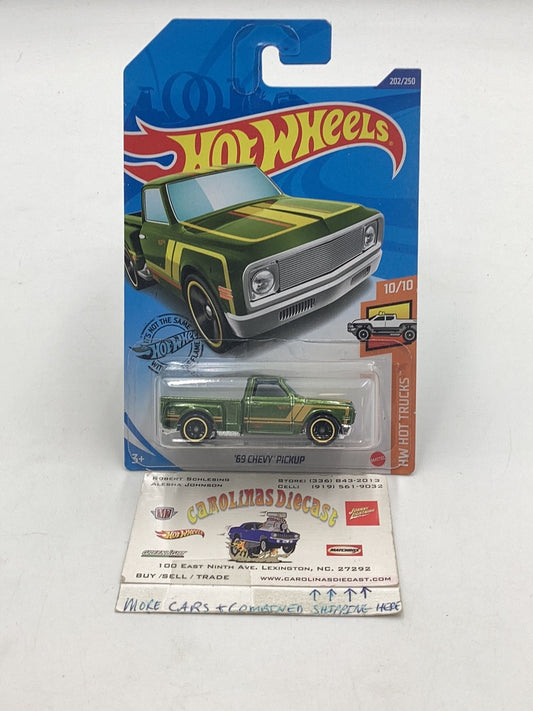 2019 hot wheels super treasure hunt #207 69 Chevy Pickup W/Protector