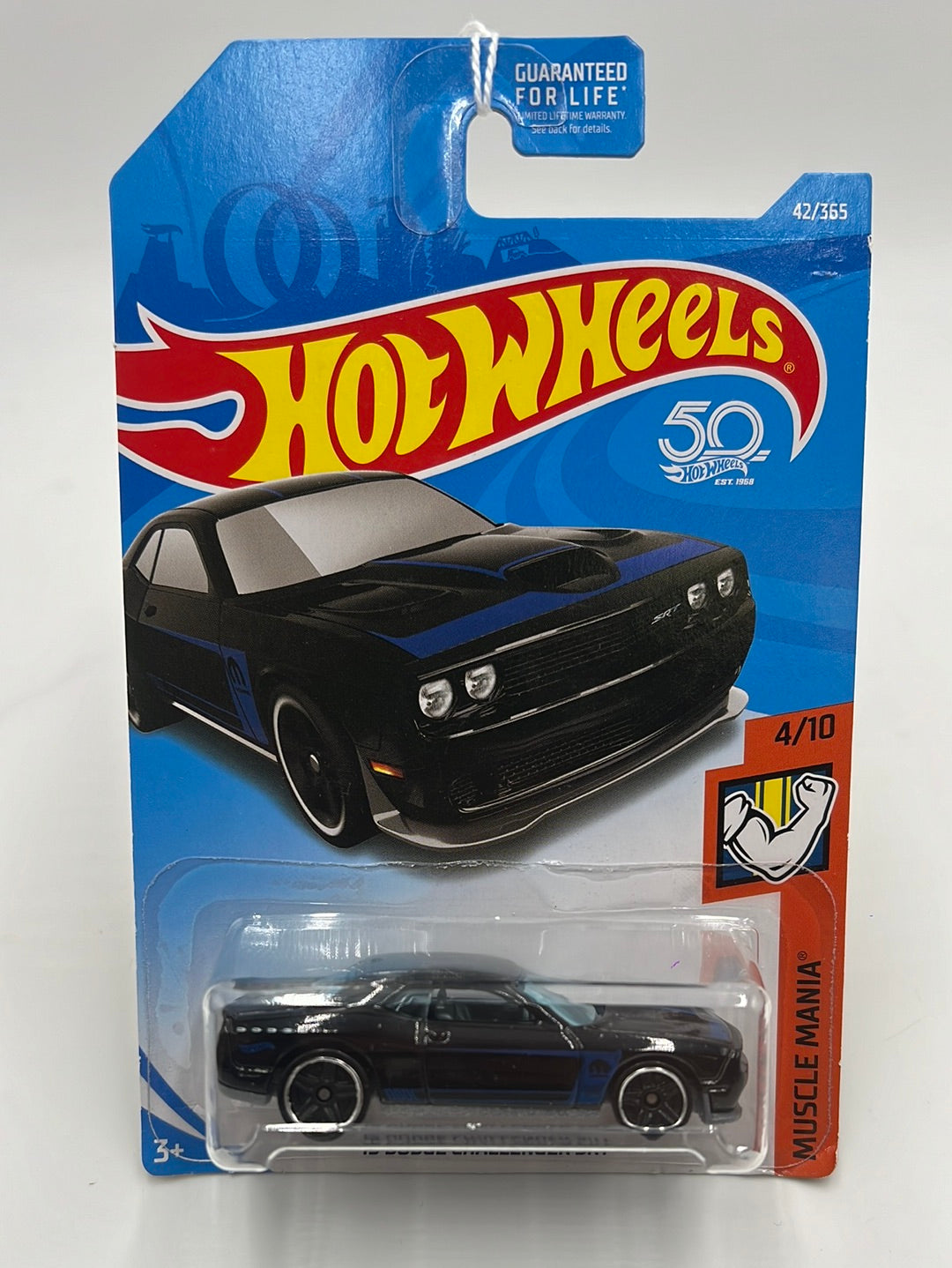 Hot Wheels 2018 #42 15 Dodge Challenger SRT Black 46i