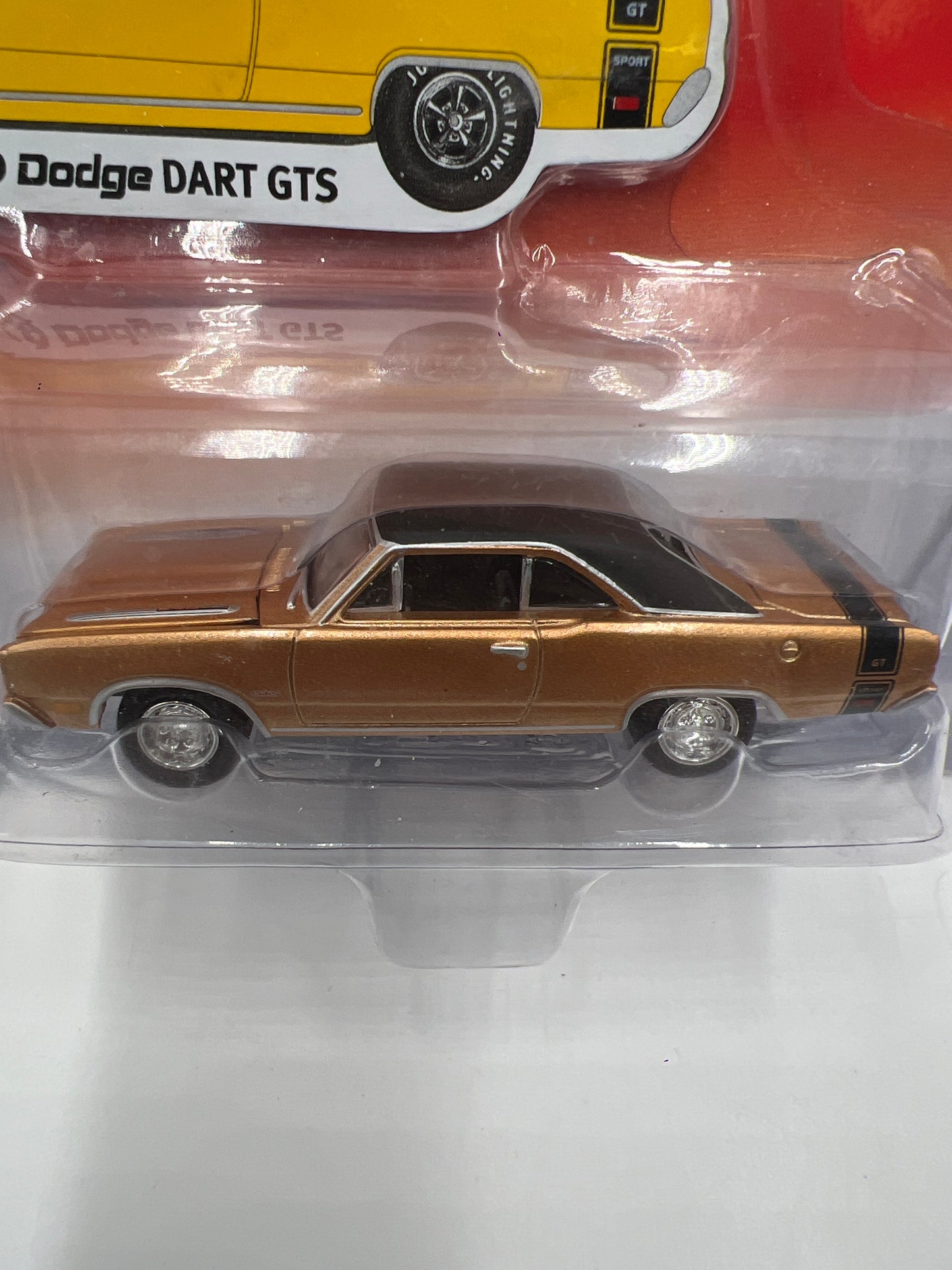 Johnny Lightning Mopar Or No Car 1969 Dodge Dart GTS Gold 218E