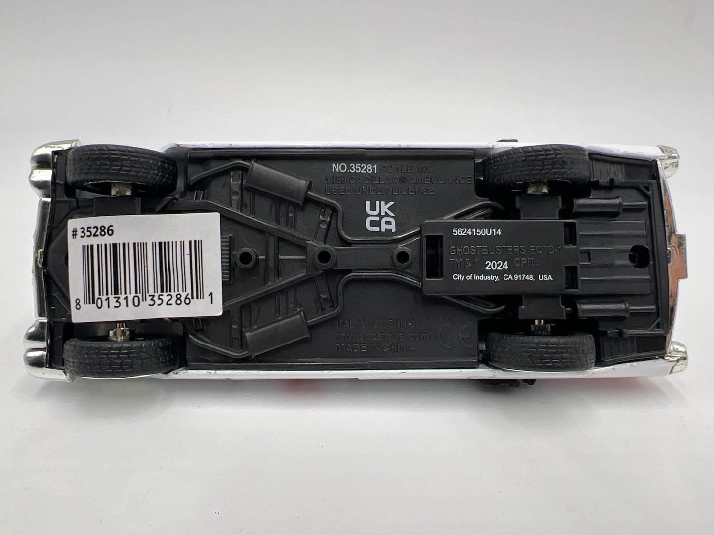 Jada 1/32 Scale Ghostbusters 1959 Cadillac Ambulance White
