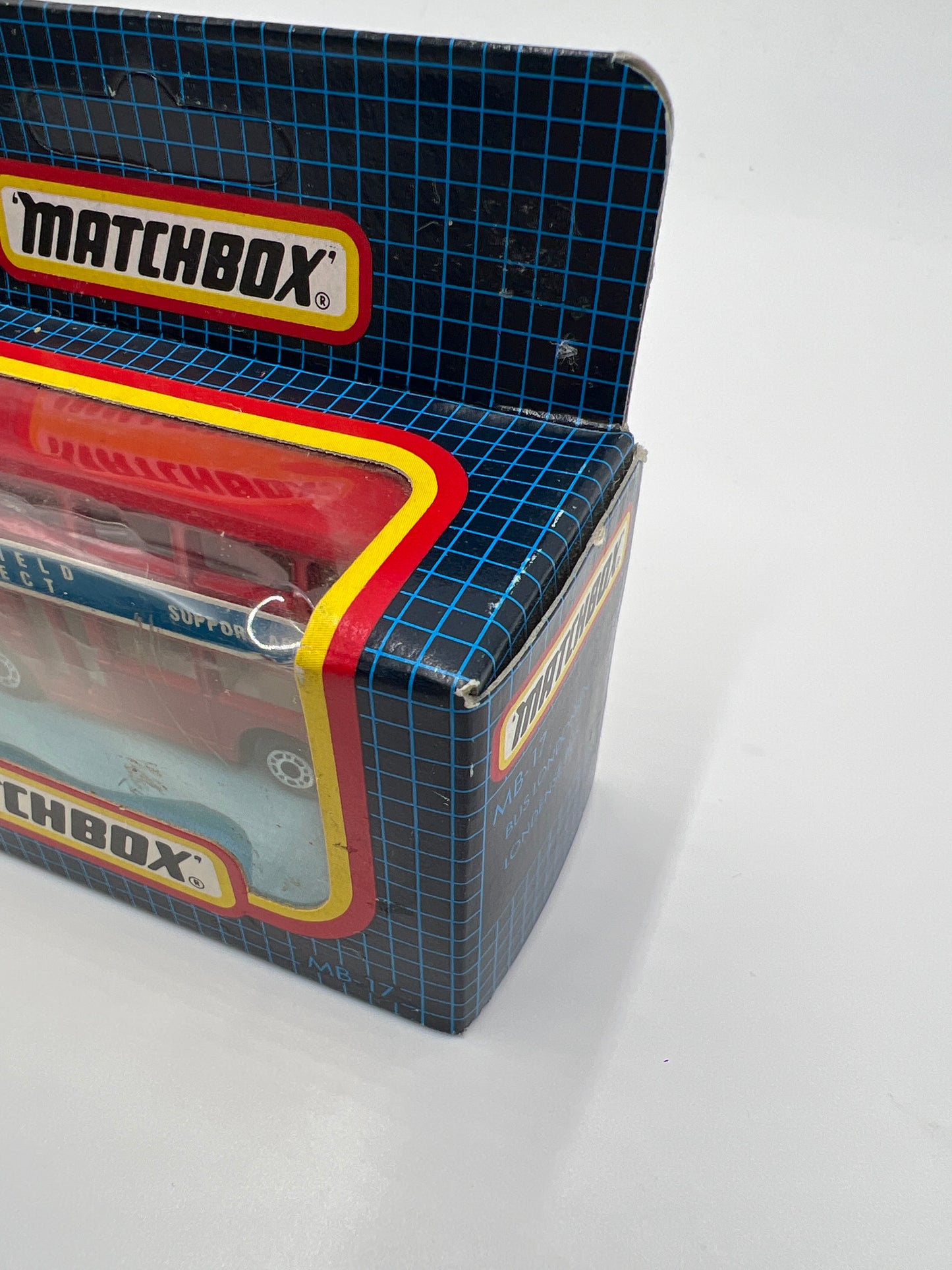 Matchbox Unpunched #17 Markfield Project London Bus Red