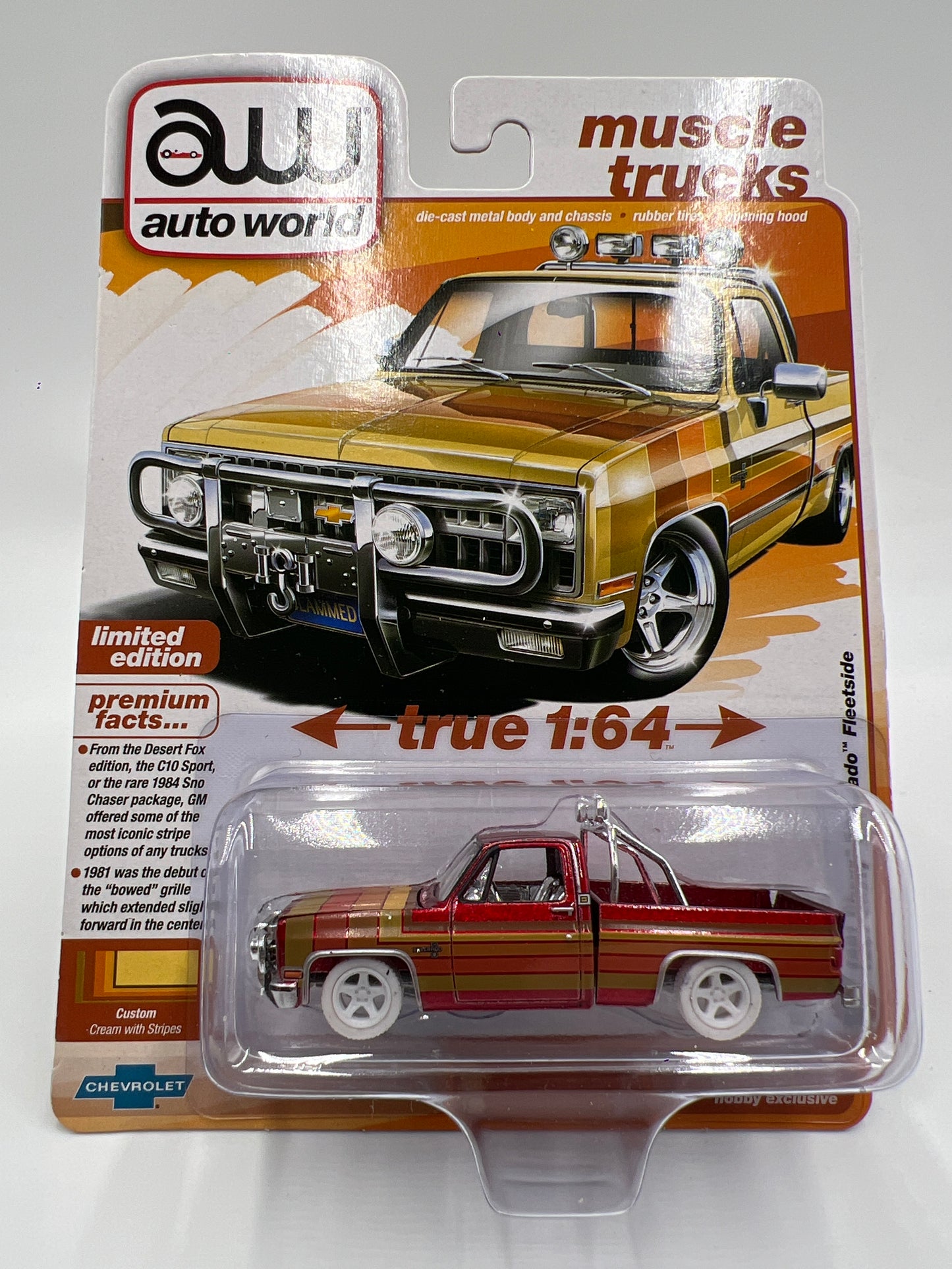 2025 Auto World Muscle Trucks Hobby Exclusive Special Edition Ultra Red CHASE 1981 Chevy Silverado Fleetside W/Protector
