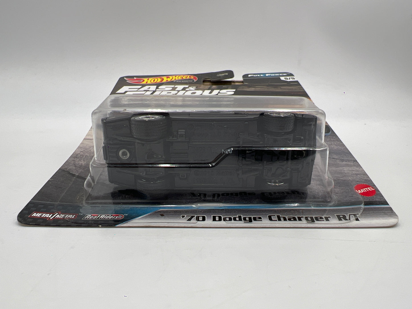 Hot Wheels Premium Fast and Furious Full Force #5 70 Dodge Charger R/T Black W/Protector