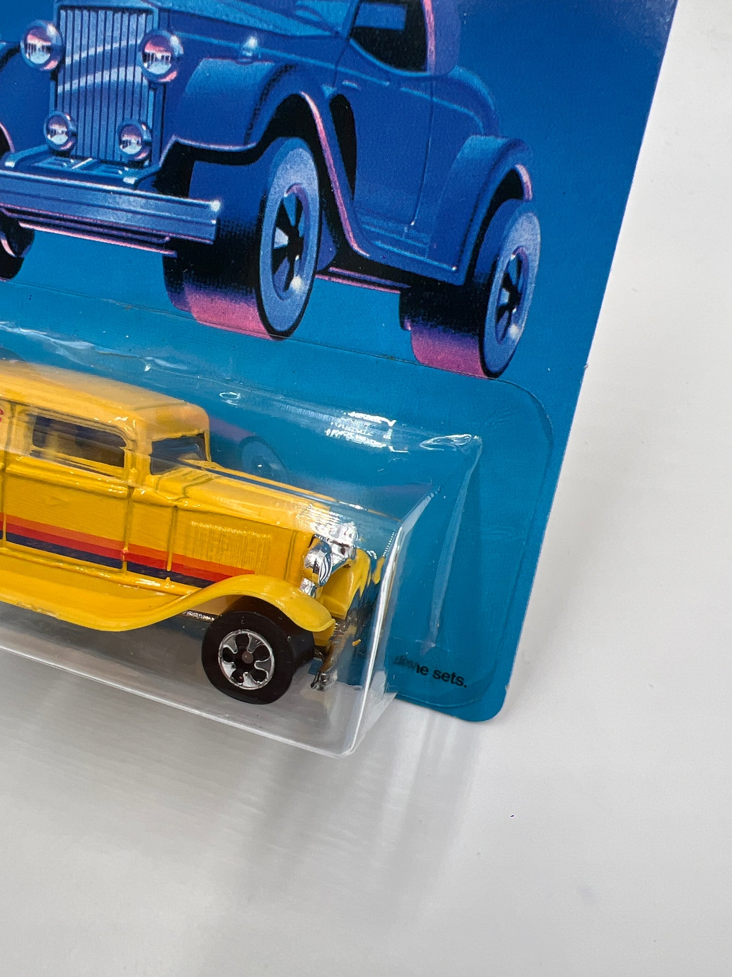 Hot Wheels 30 Years 1989 Authentic Commemorative Replica Classics 32 Ford Delivery Truck Yellow