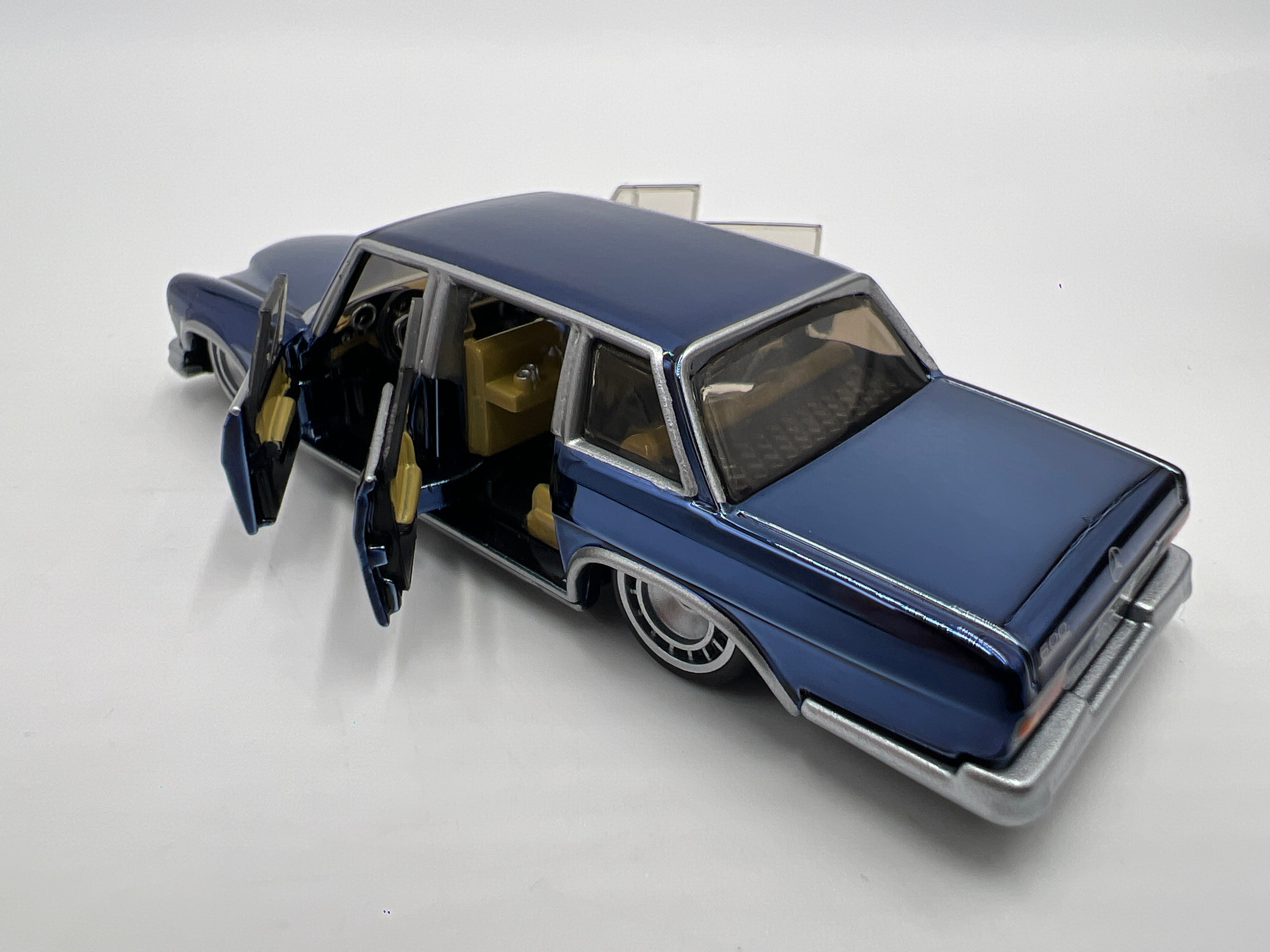 2025 Hot Wheels RLC Mercedes-Benz 600 Blue – carolinasdiecast