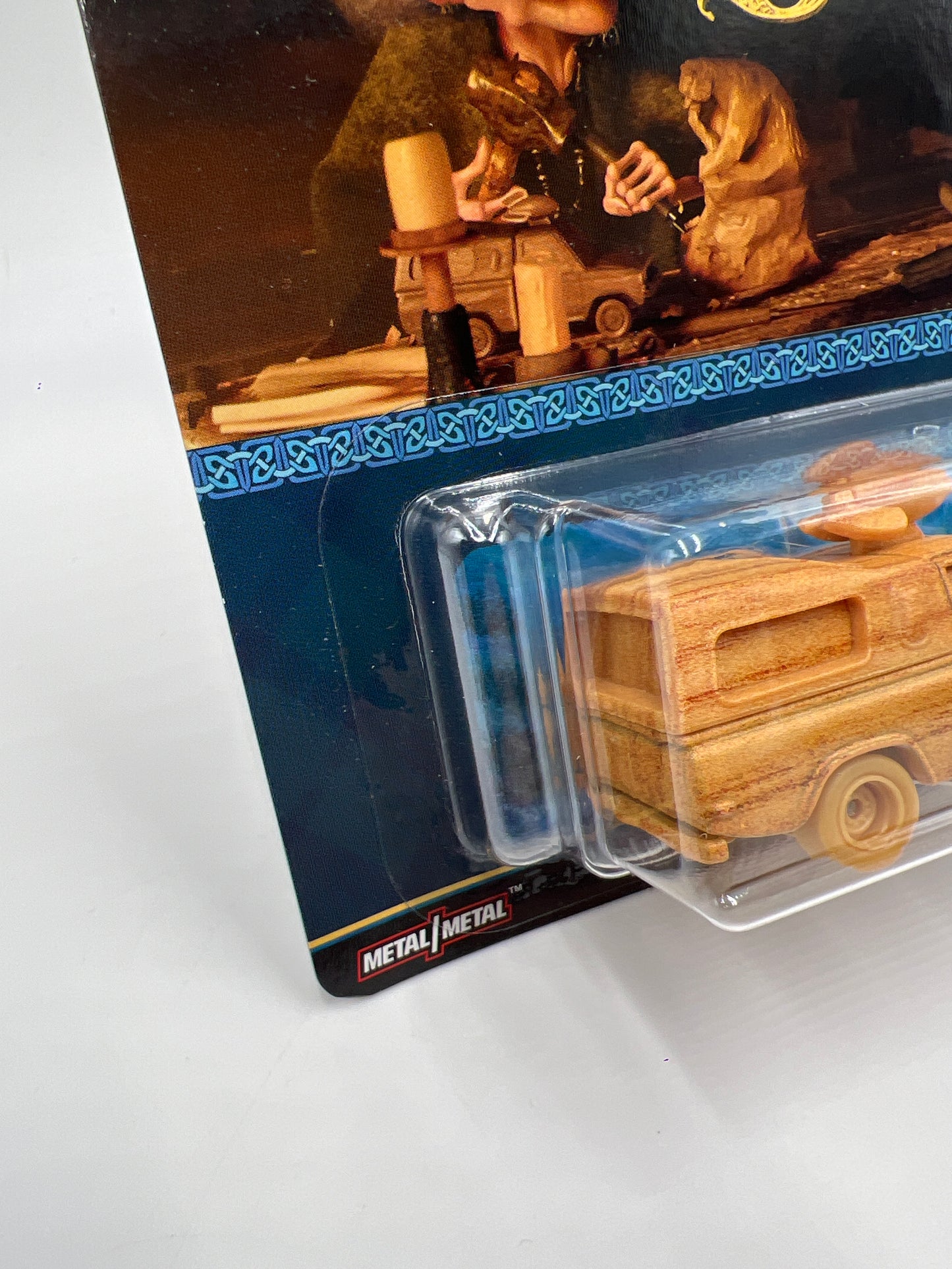 Hot Wheels Premium Disney Pixar Brave Pizza Planet Truck Wood Grain 268G