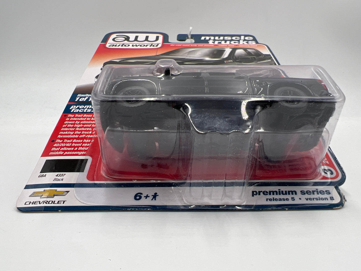 Auto World Muscle Trucks Release 5 Version B 2020 Chevy Silverado ZL1 LT Trail Boss Black