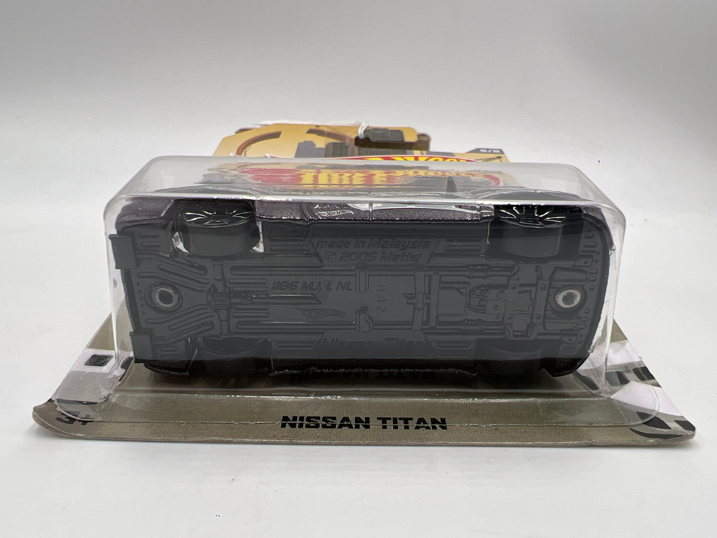 2016 Hot Wheels Walmart Exclusive Rad Trucks #5 Nissan Titan Purple/Silver 161K