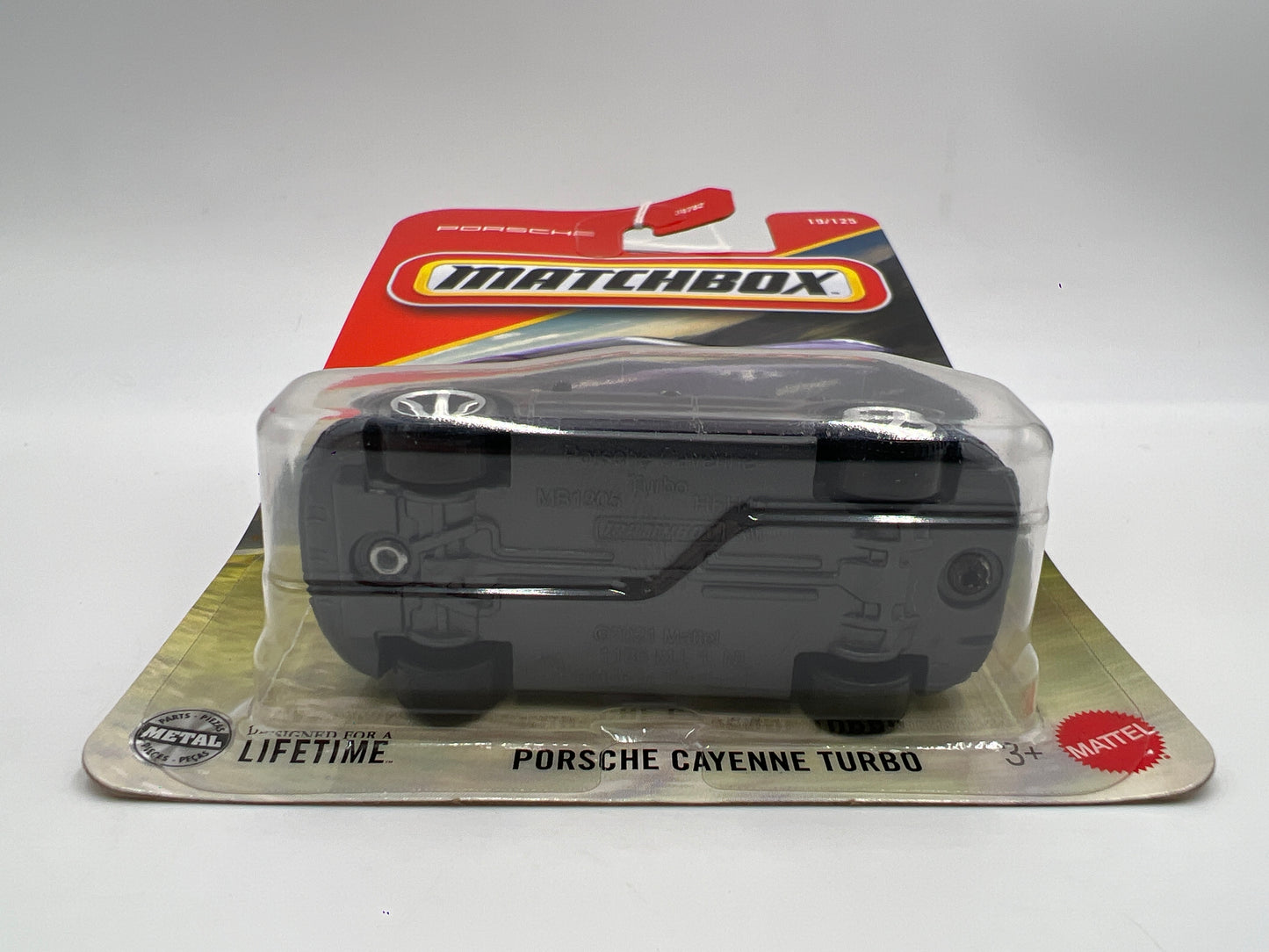 Matchbox #19 Porsche Cayenne Turbo Purple 212D