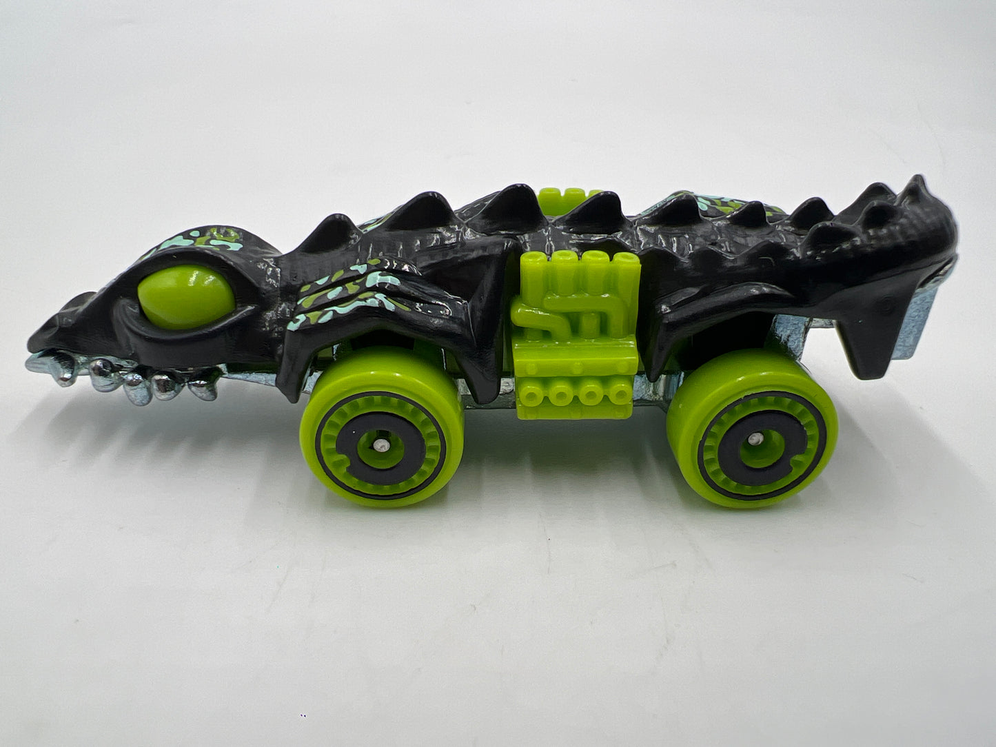 2023 Hot Wheels Mystery Models Series 2 #5 Fangster Black