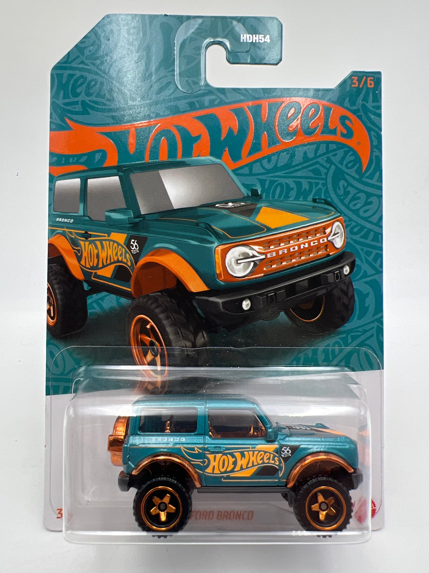 Hot Wheels 56th Anniversary Pearl and Chrome #3 21 Ford Bronco 162E